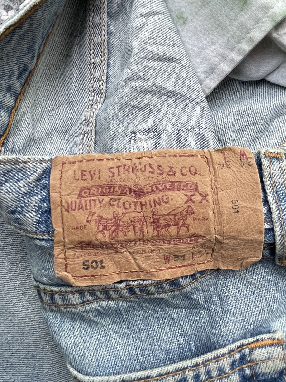 Levi's Vintage 1998 Levis 501 e Faded Stone Wash Size US 31 - 11 Thumbnail