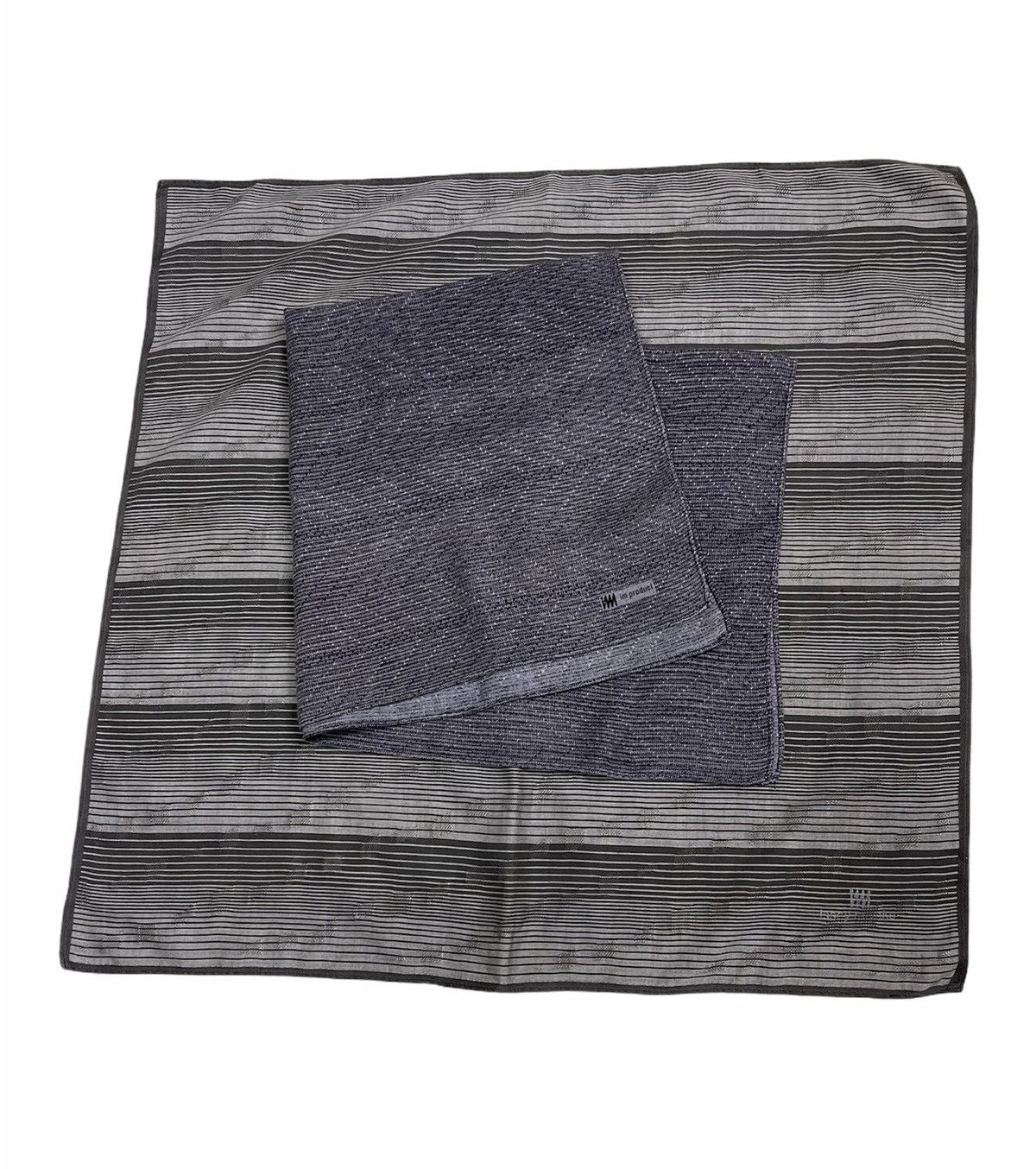 Issey Miyake ISSEY MIYAKE BANDANA / HANDKERCHIEF (Bulk/3pcs) Size ONE SIZE - 2 Thumbnail