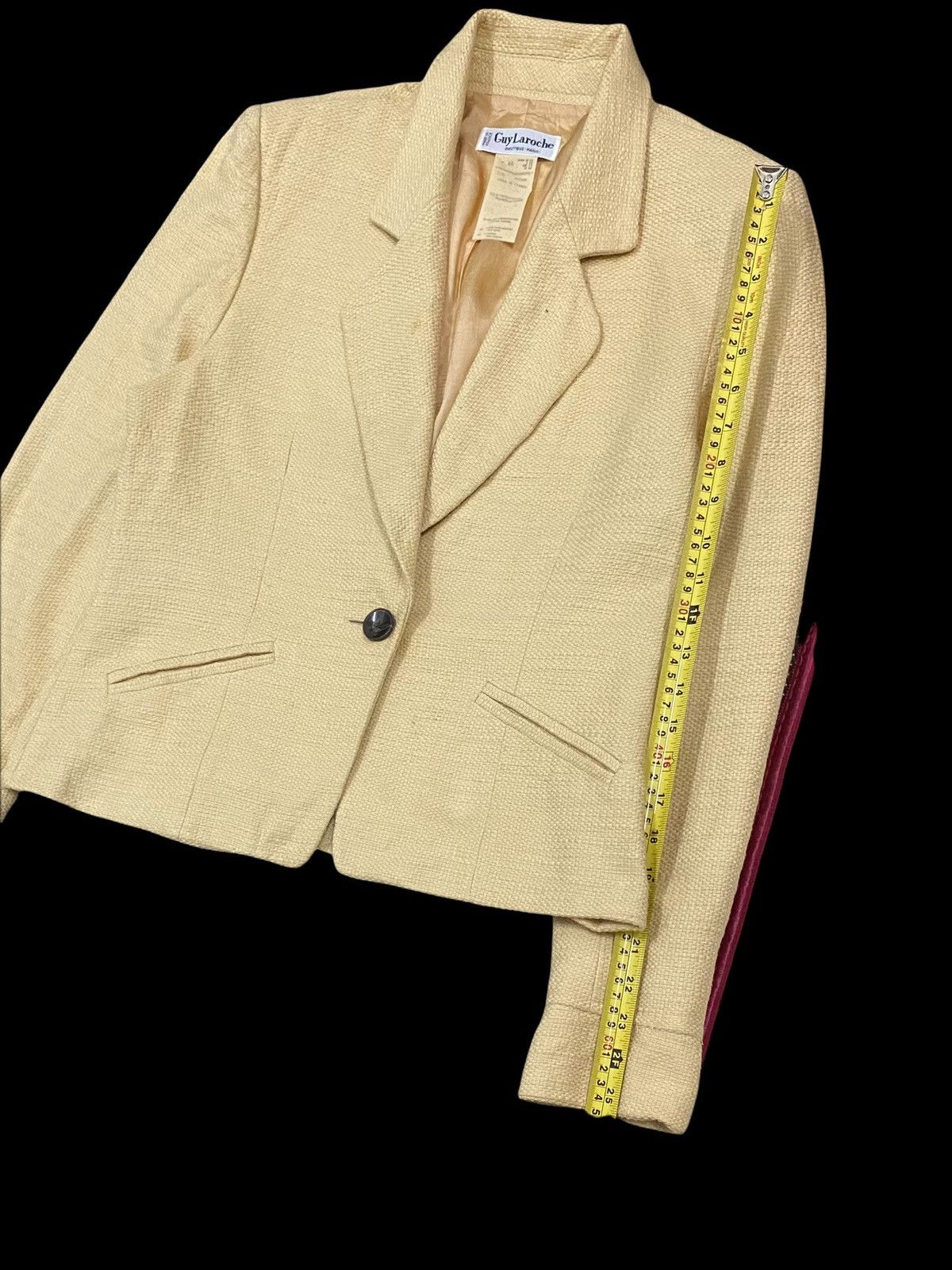 Guy Laroche GUY LAROCHE BOUTIQUE PARIS DOUBLE LINING CROPPED COATJACKET Size S / US 4 / IT 40 - 16 Thumbnail
