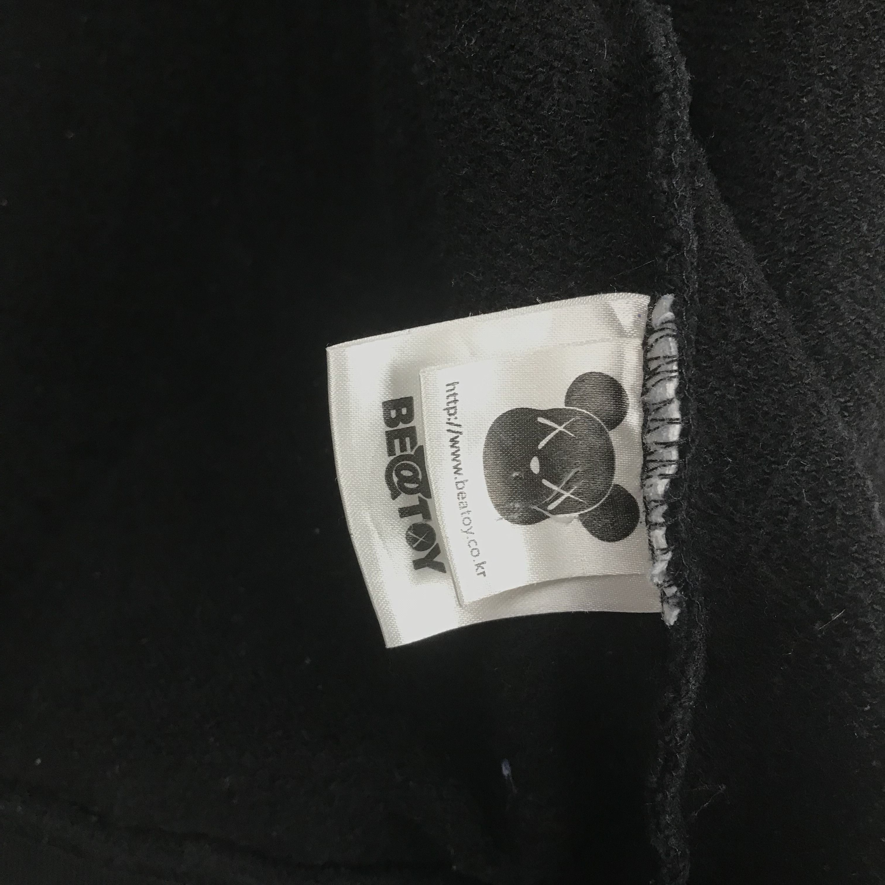 Kaws × Medicom Toy Kaws Medicom Bearbrick Hoodie Big Embroidered Logo Size US M / EU 48-50 / 2 - 11 Thumbnail
