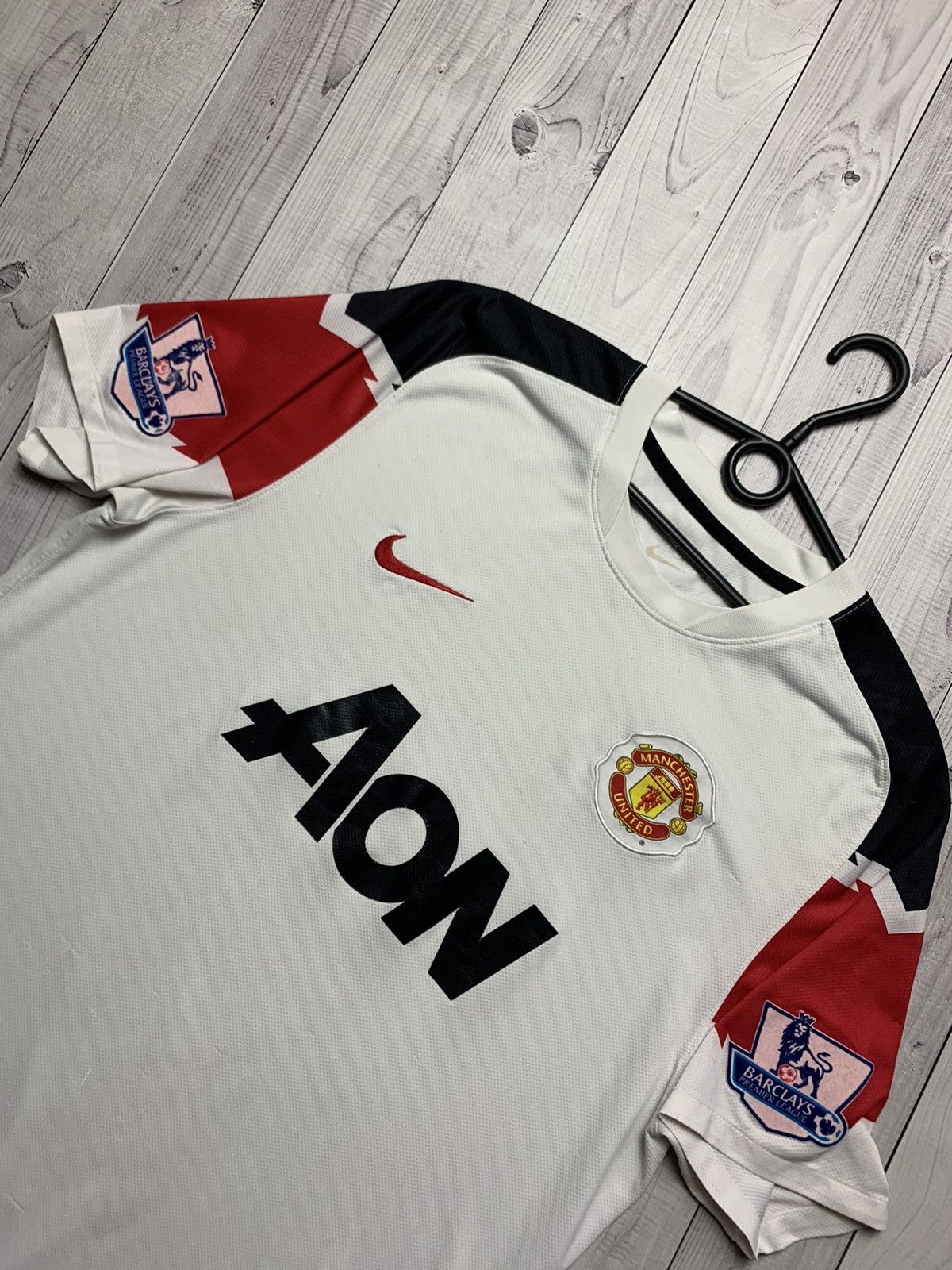 Nike Manchester United Soccer jersey white size L Size US L / EU 52-54 / 3 - 2 Thumbnail
