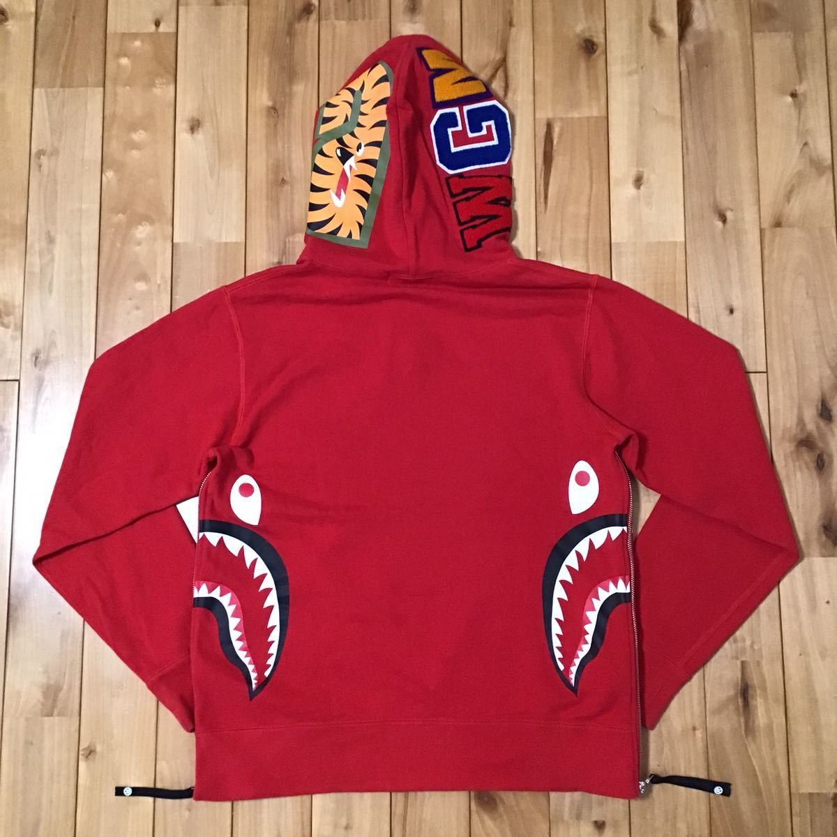 Bape BAPE Shark side zip hoodie red a bathing ape Size US M / EU 48-50 / 2 - 5 Thumbnail