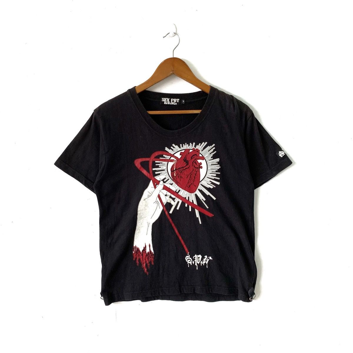 Japanese Brand Sex Pot Revenge Punk Spirit Tshirt *SIZE FIT M-S Size US M / EU 48-50 / 2 - 1 Thumbnail