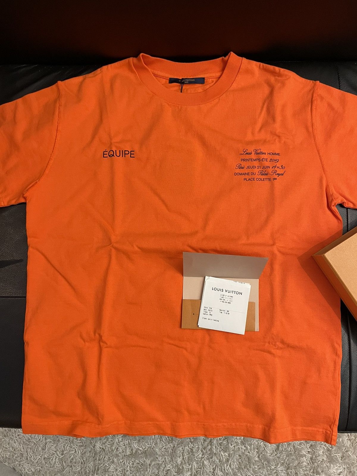 Louis Vuitton LOUIS VUITTON MCA CHICAGO ORANGE STAFF T-SHIRT TEE