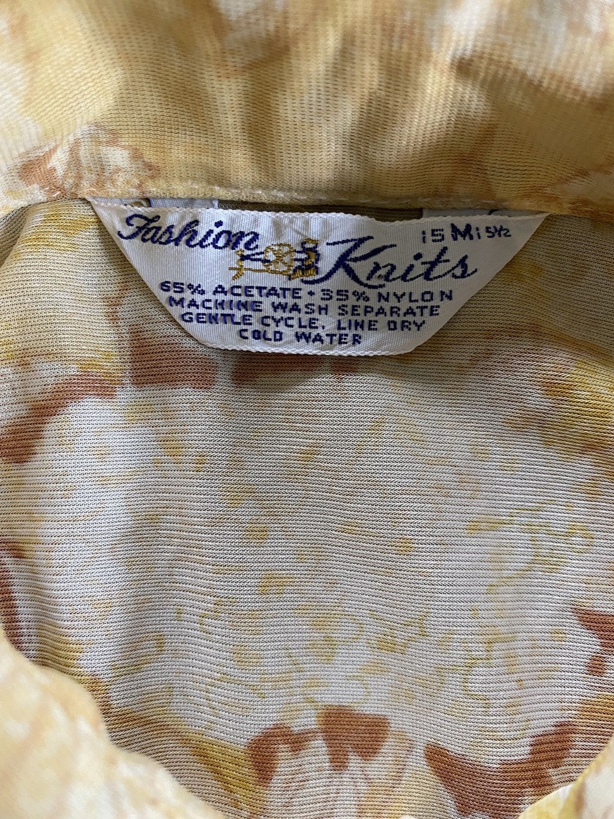 Retrofit × Vintage Vintage 60’s Fashion Knits Flowers Long Sleeve Button Up Size US M / EU 48-50 / 2 - 5 Thumbnail
