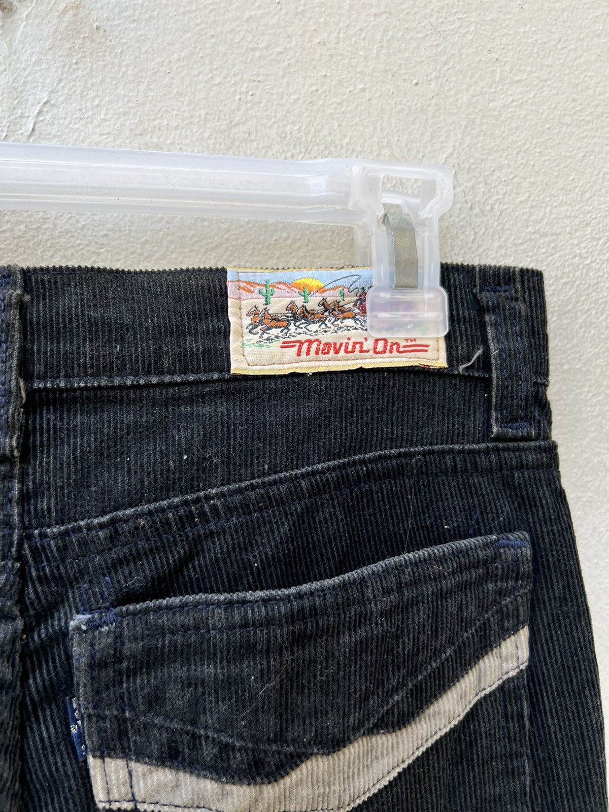 Levi's × Vintage Vintage 70s Levi’s 517 Movin On BootCut Corduroy Jeans Size US 28 / EU 44 - 14 Thumbnail