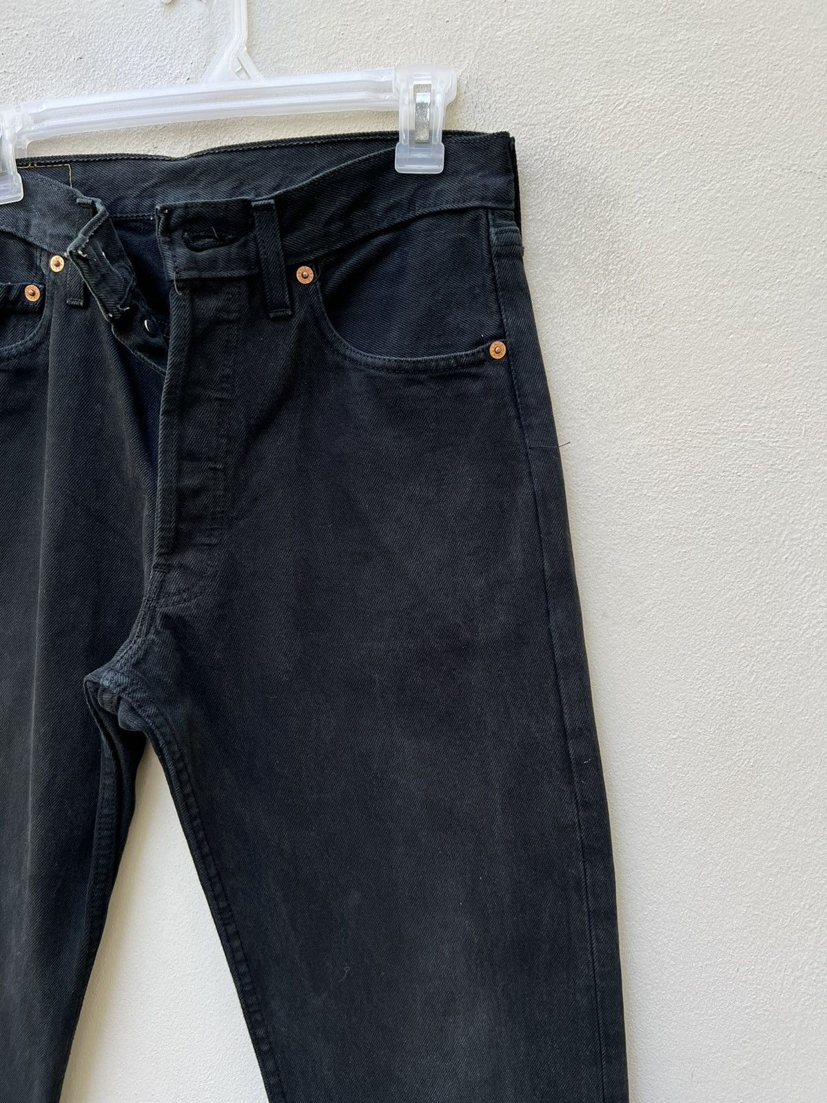 Levi's Vintage 1998 Levi’s 501 Jeans Fade Black Rips Hem Jeans Size US 30 / EU 46 - 7 Thumbnail