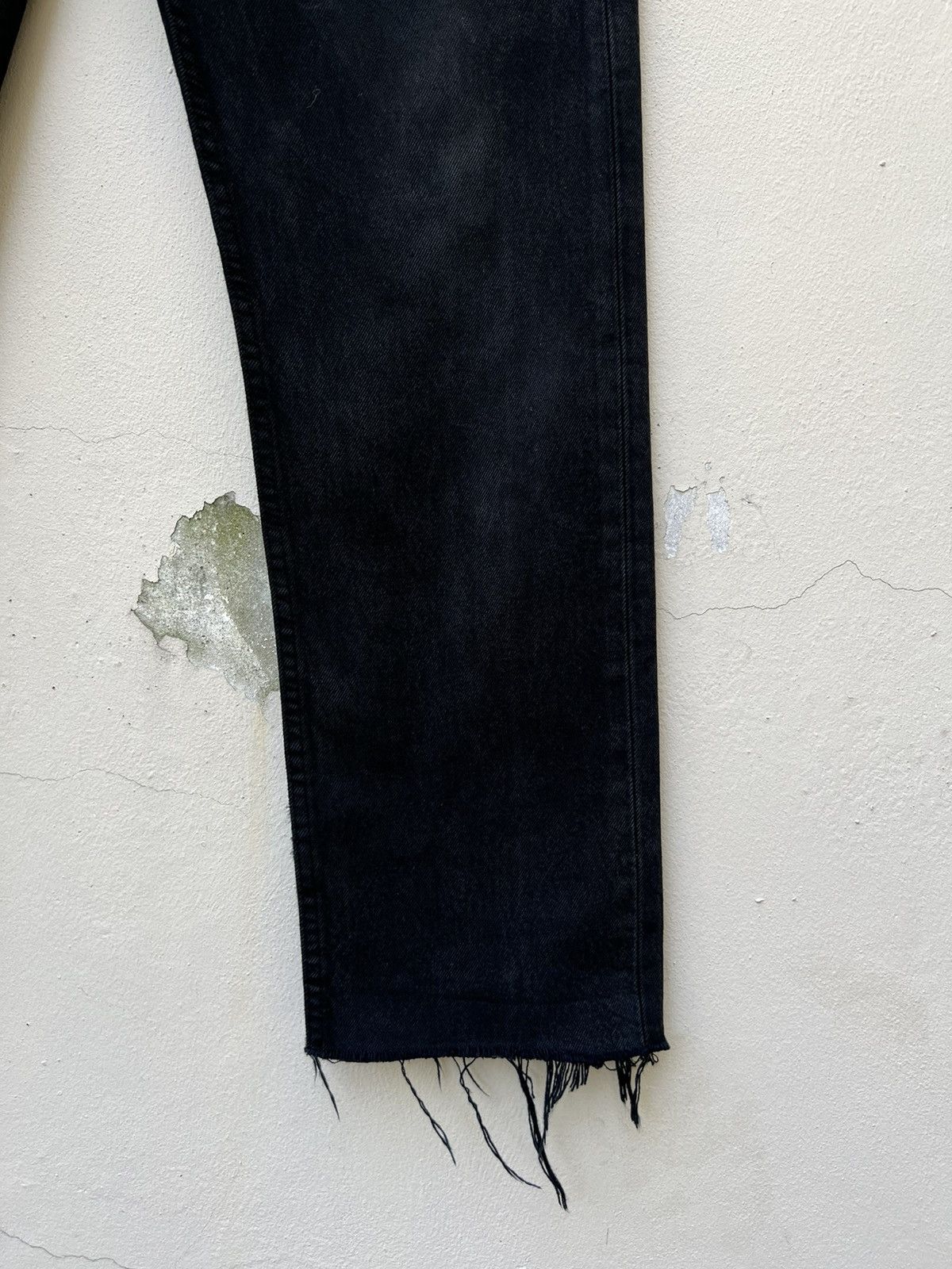 Levi's Vintage 1998 Levi’s 501 Jeans Fade Black Rips Hem Jeans Size US 30 / EU 46 - 8 Thumbnail