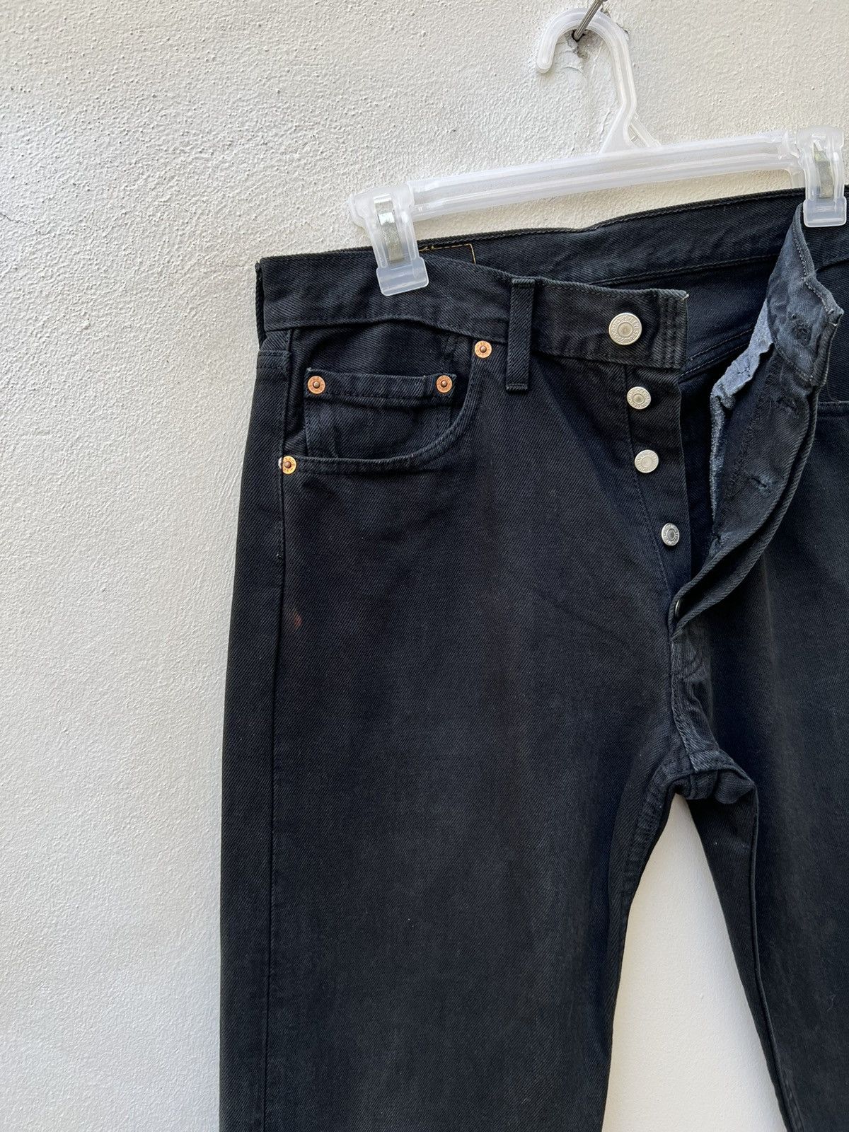 Levi's Vintage 1998 Levi’s 501 Jeans Fade Black Rips Hem Jeans Size US 30 / EU 46 - 4 Thumbnail