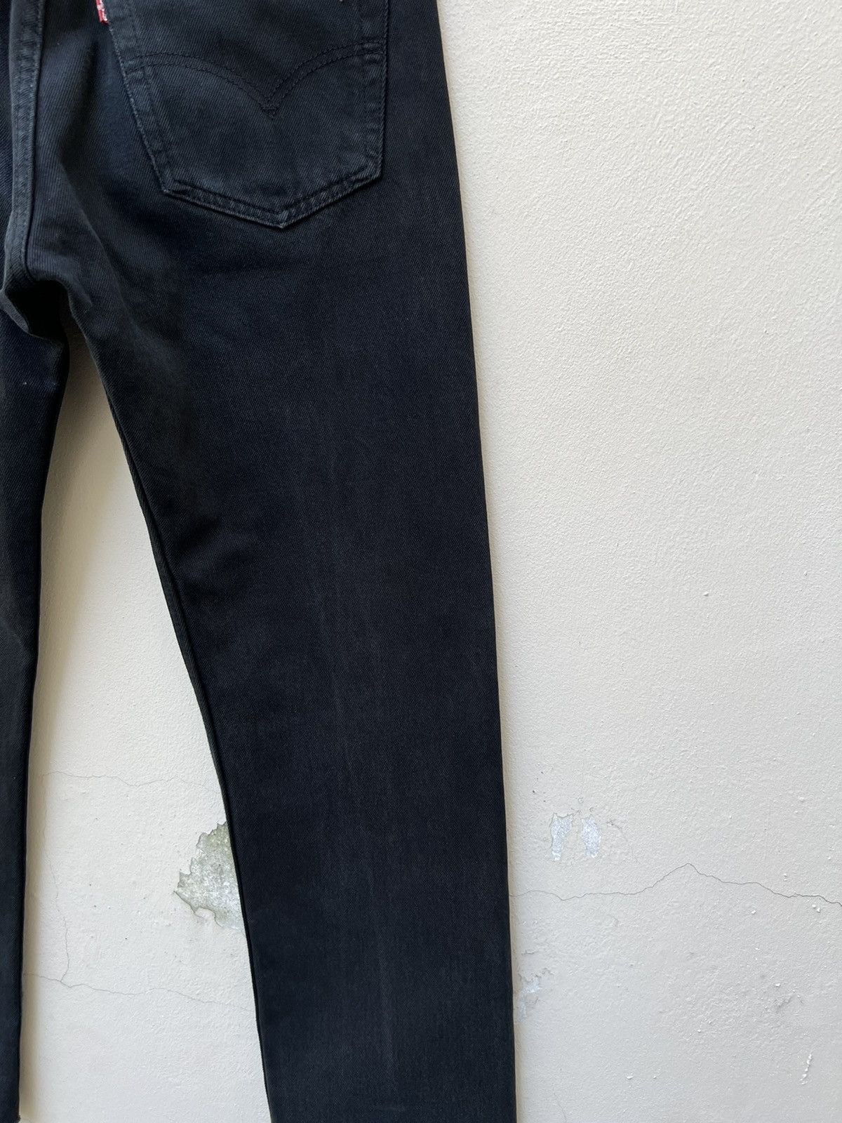 Levi's Vintage 1998 Levi’s 501 Jeans Fade Black Rips Hem Jeans Size US 30 / EU 46 - 15 Thumbnail