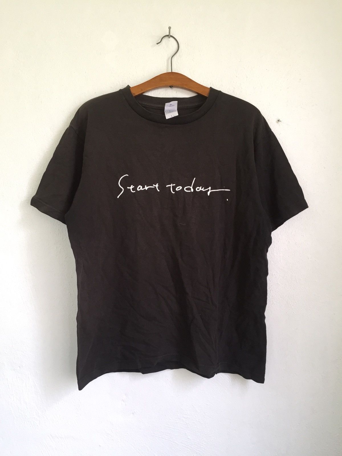 Japanese Brand JAPAN STREETWEAR BRAND LISTS TSHIRT Size US L / EU 52-54 / 3 - 1 Thumbnail