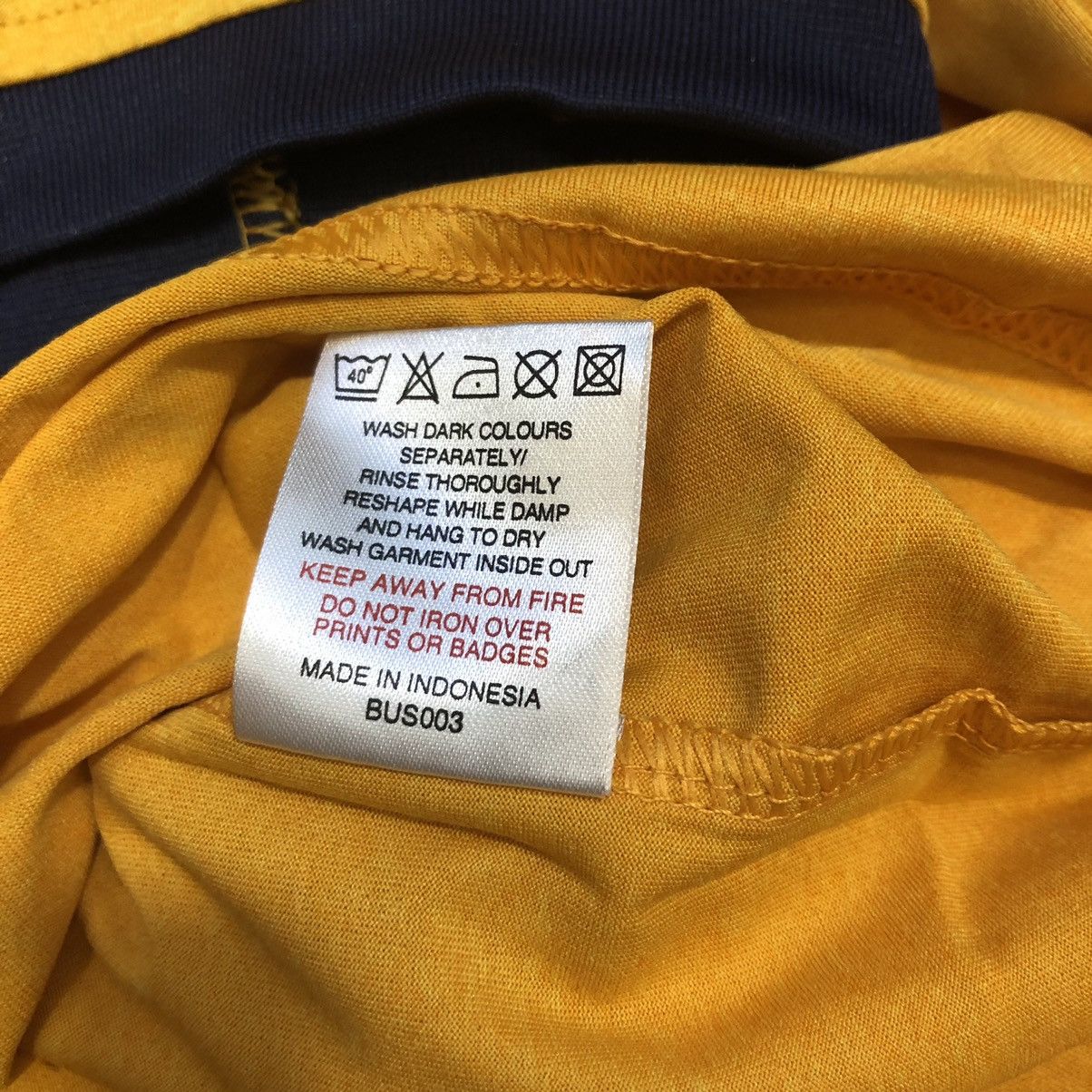 Everton 11/12 away shirt #17 Cahill (Bnwt)