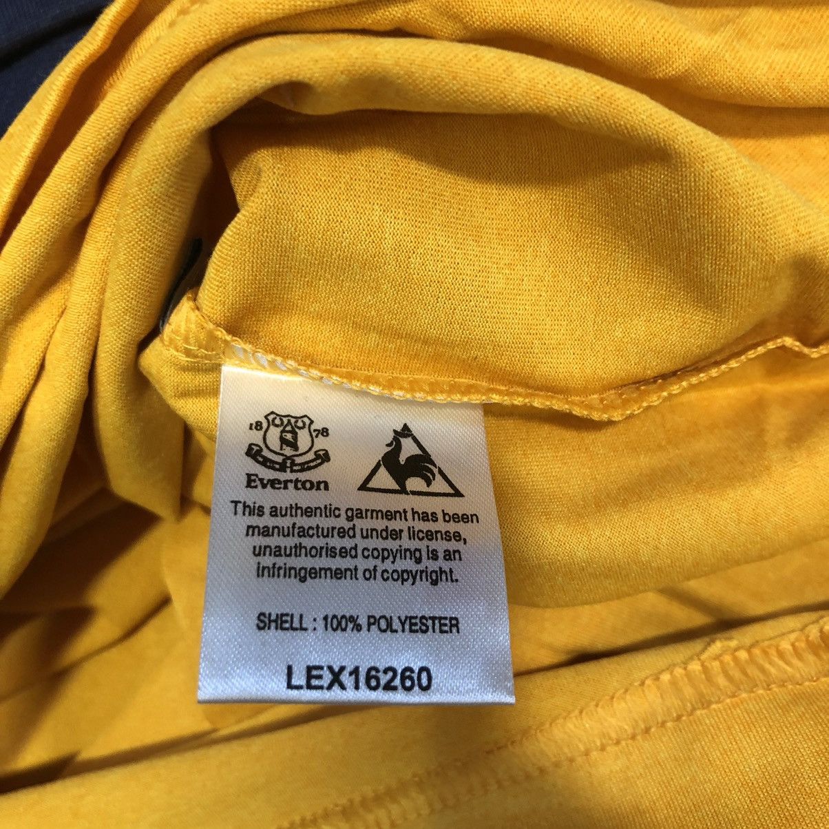 Everton 11/12 away shirt #17 Cahill (Bnwt)