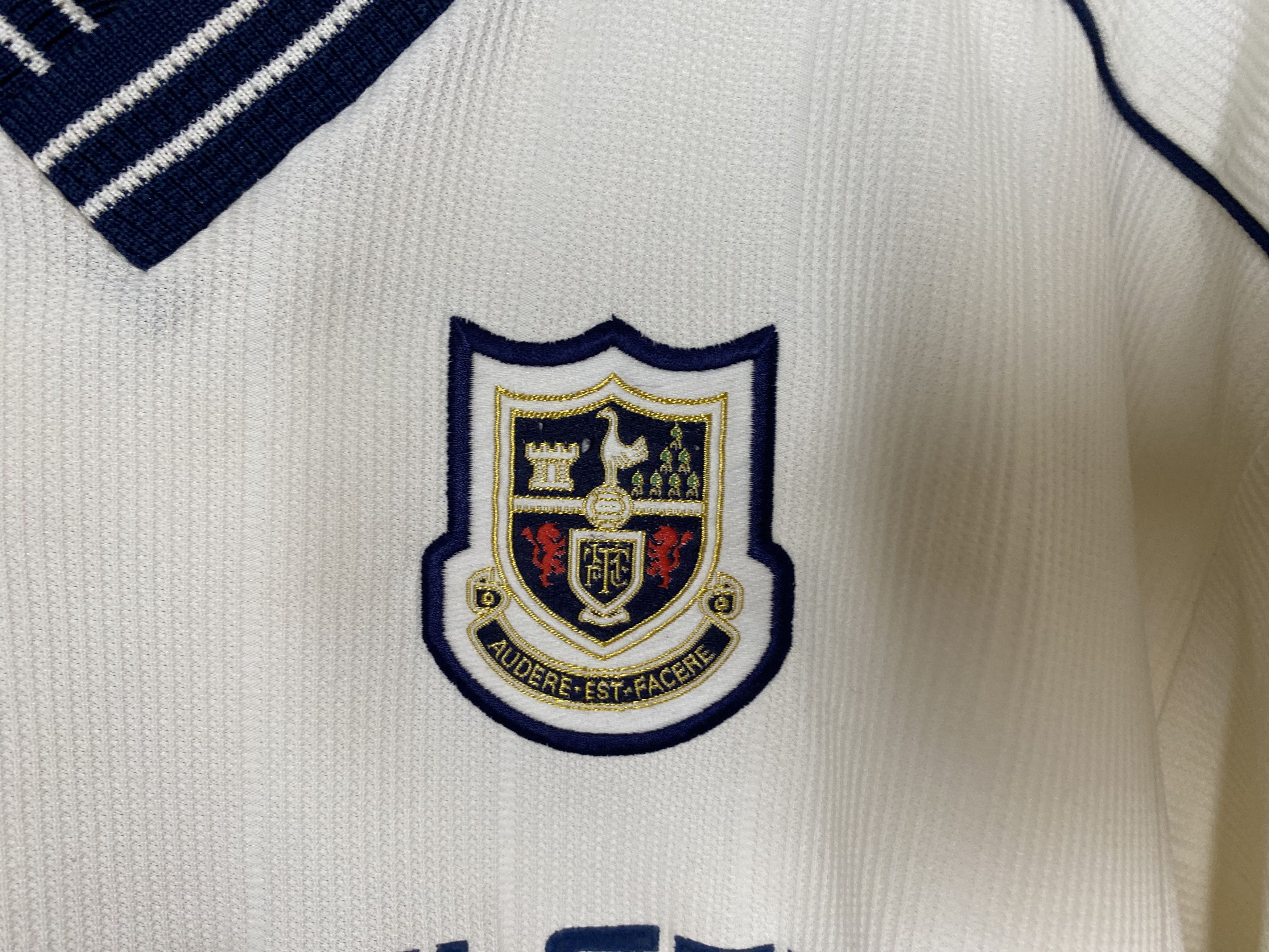 PONY × Vintage #10 FERDINAND TOTTENHAM HOTSPUR 1997 HOME FOOTBALL SOCCER Size US L / EU 52-54 / 3 - 7 Thumbnail