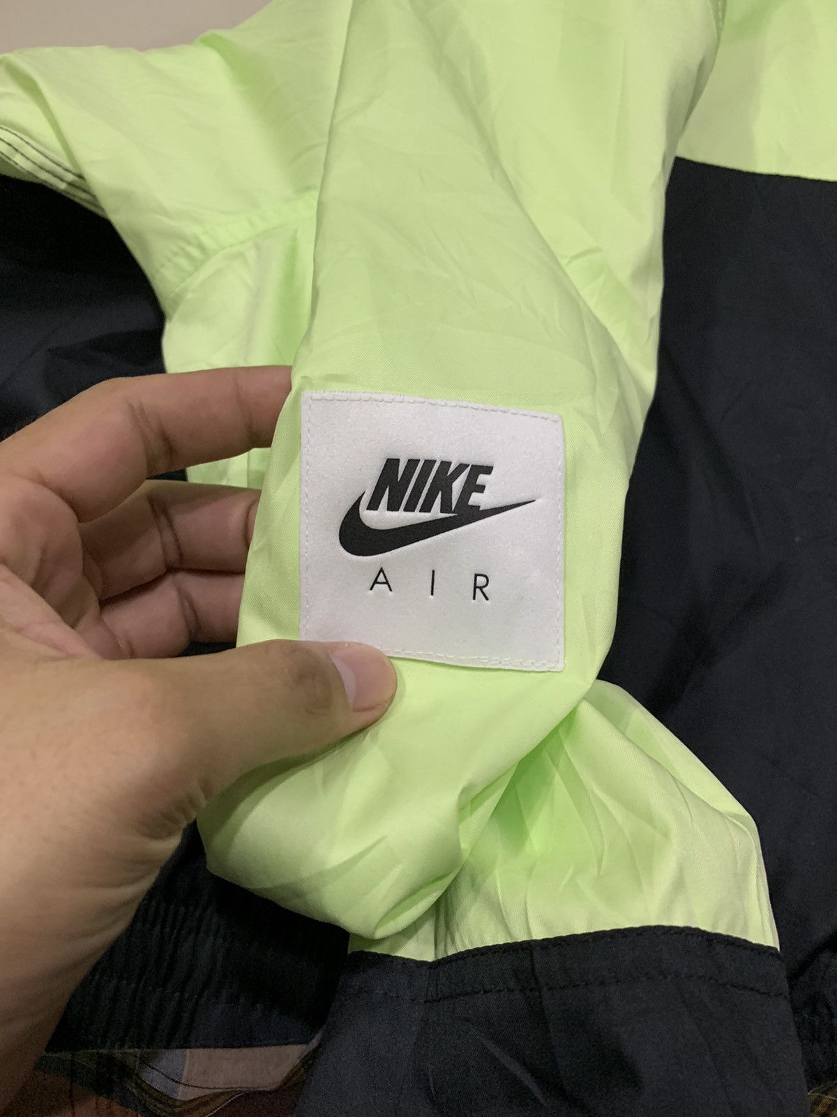 Nike NIKE AIR WOVEN WINDBREAKER JACKET Size US M / EU 48-50 / 2 - 6 Thumbnail