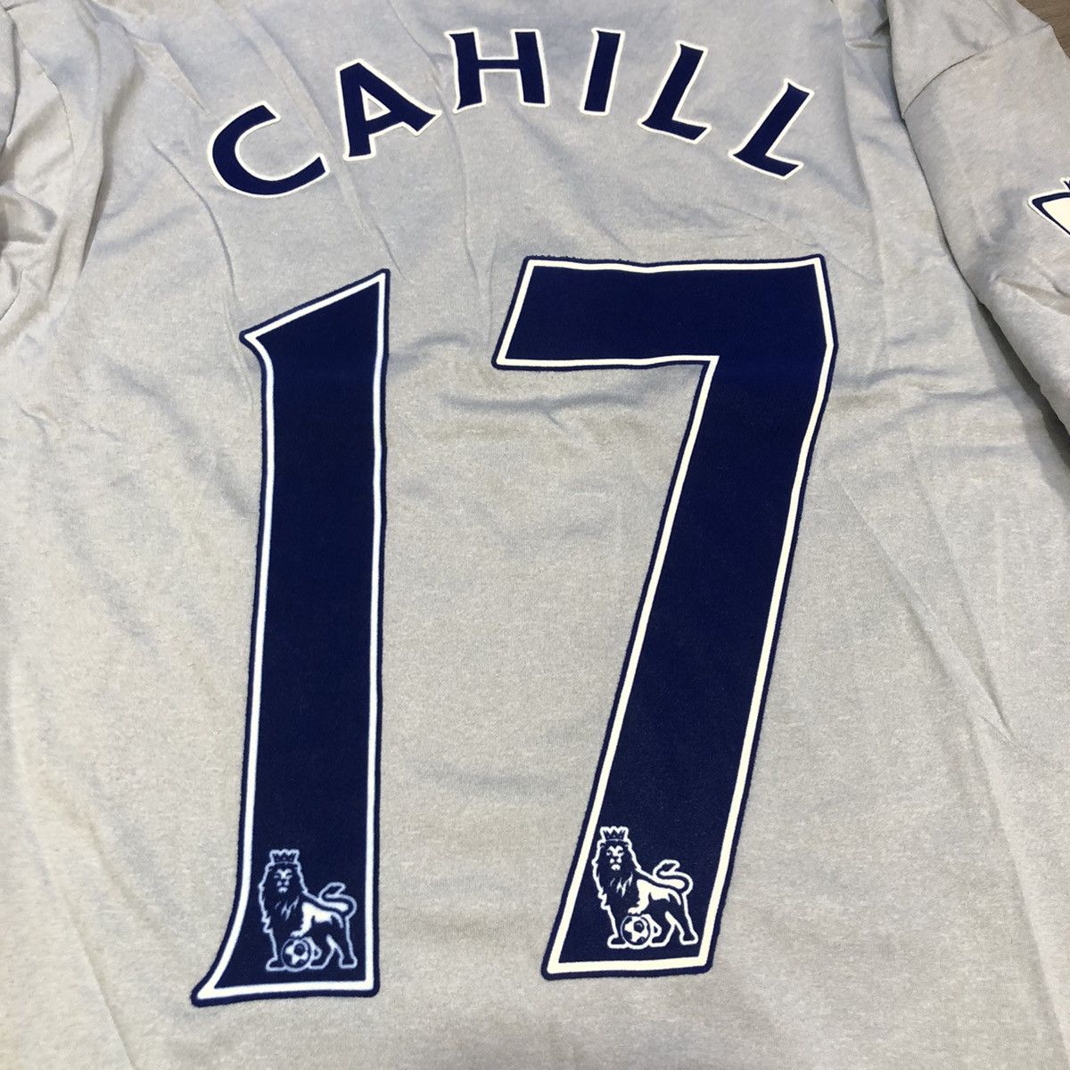 Everton 11/12 third away shirt #17 Cahill (Bnwt)