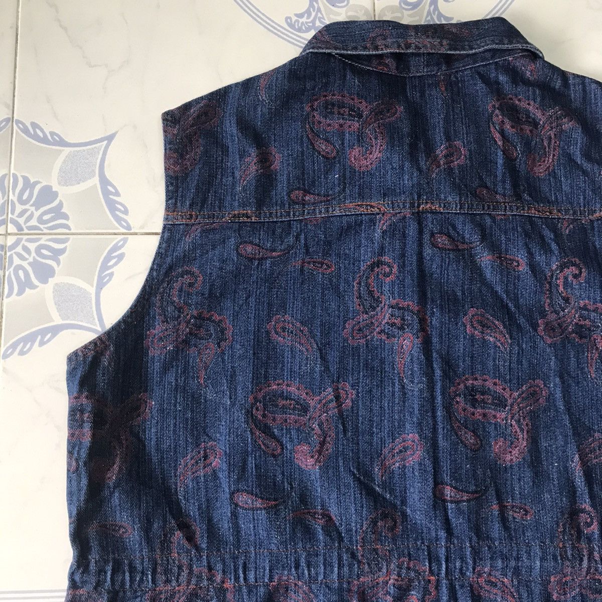 Art Comes First Paisley Printed Vest Size US L / EU 52-54 / 3 - 11 Thumbnail