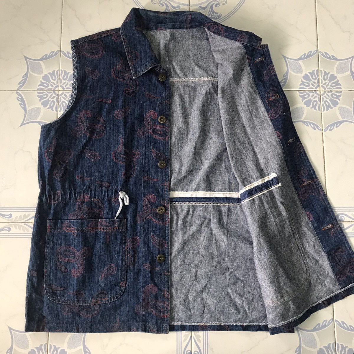Art Comes First Paisley Printed Vest Size US L / EU 52-54 / 3 - 12 Thumbnail