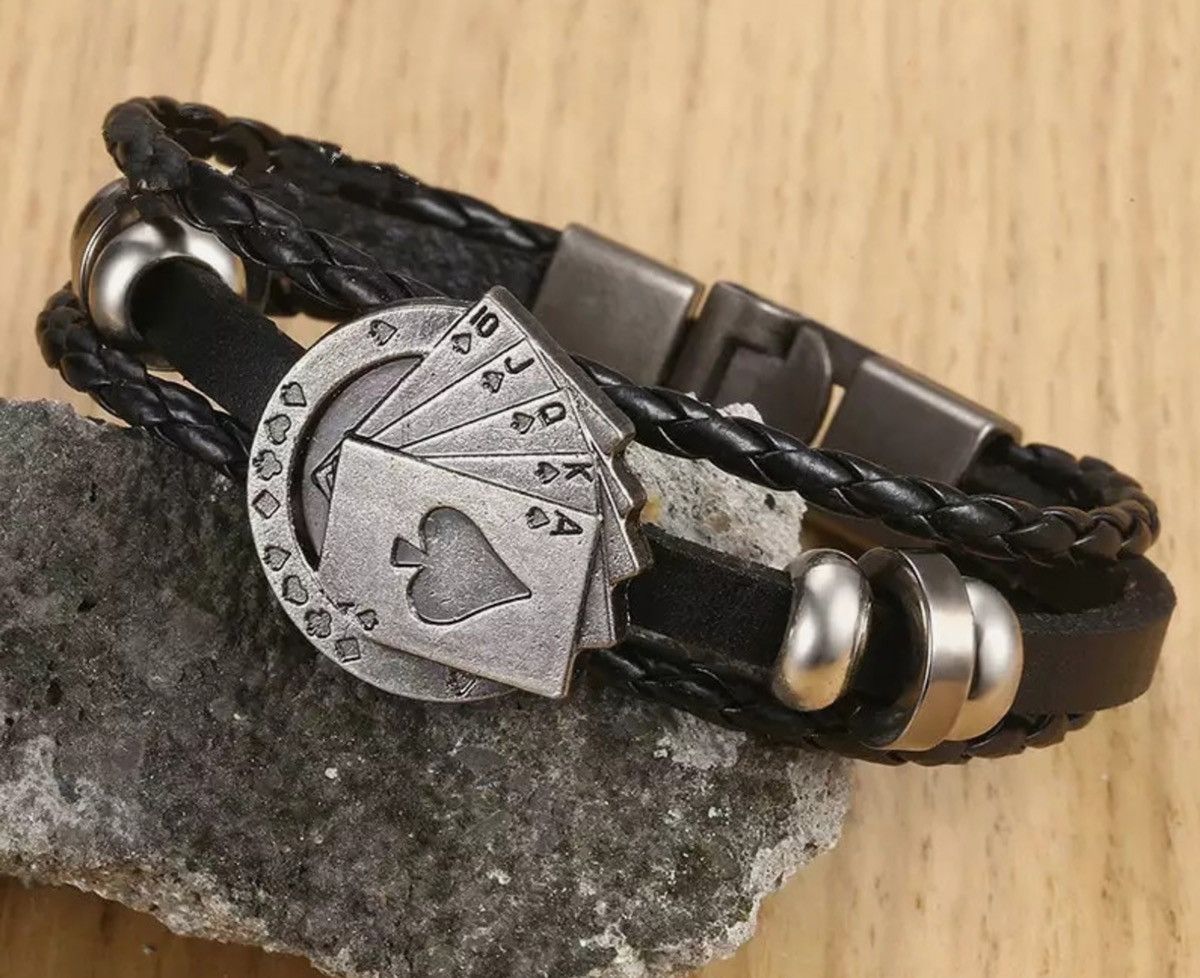 Jewelry Vintage Lucky Poker Card Multilayer Strand Bracelet Size ONE SIZE - 1 Thumbnail
