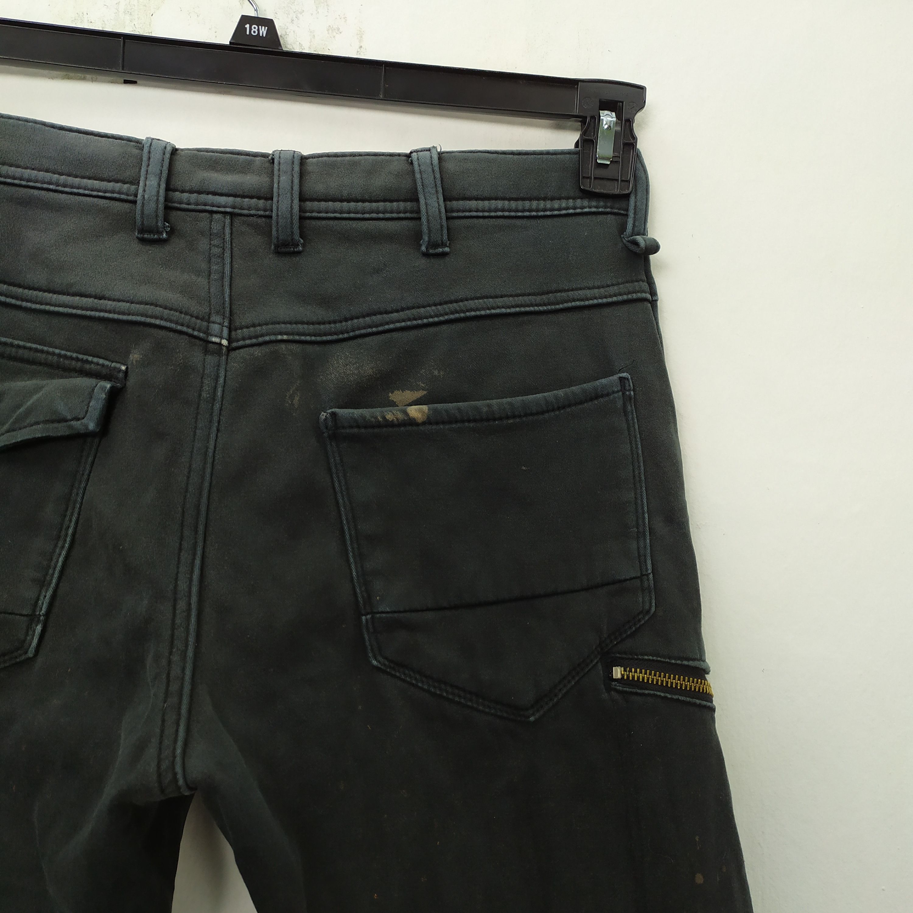 Japanese Brand JAPANESE BRAND STRETCH CARGO PANTS/ TACTICAL PANTS Size US 30 / EU 46 - 9 Thumbnail