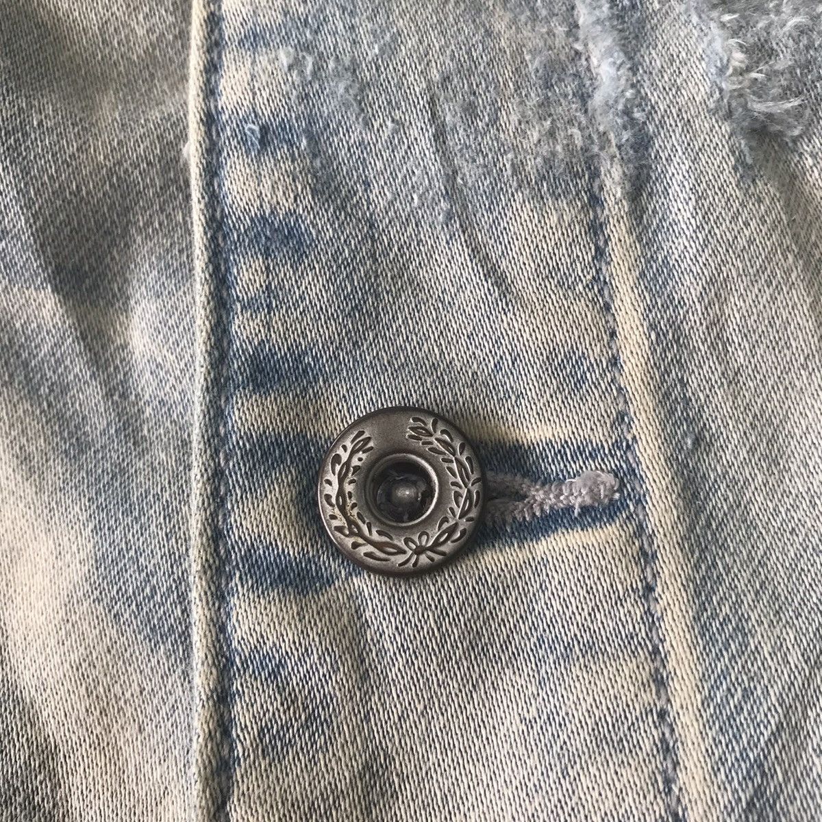 Japanese Brand CavariA Denim Jacket Distressed & Painted Size US M / EU 48-50 / 2 - 14 Thumbnail
