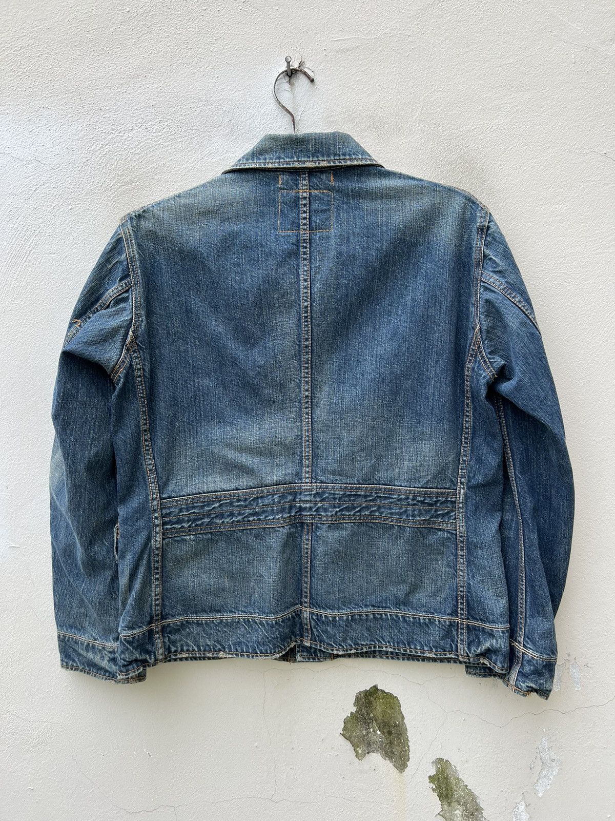 Levi's Vintage 2005 Levi’s Fade Blue Denim Work Jacket Size US M / EU 48-50 / 2 - 15 Thumbnail
