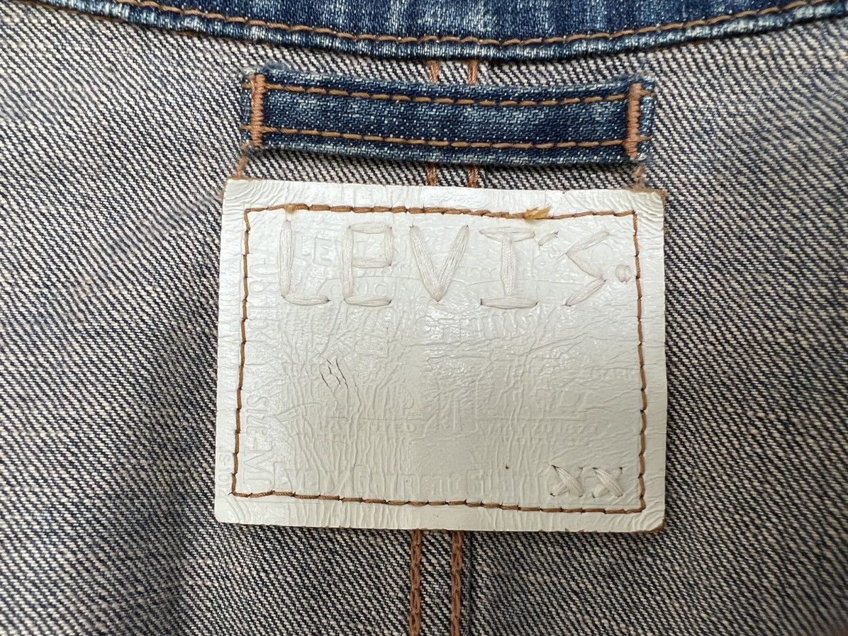 Levi's Vintage 2005 Levi’s Fade Blue Denim Work Jacket Size US M / EU 48-50 / 2 - 22 Thumbnail