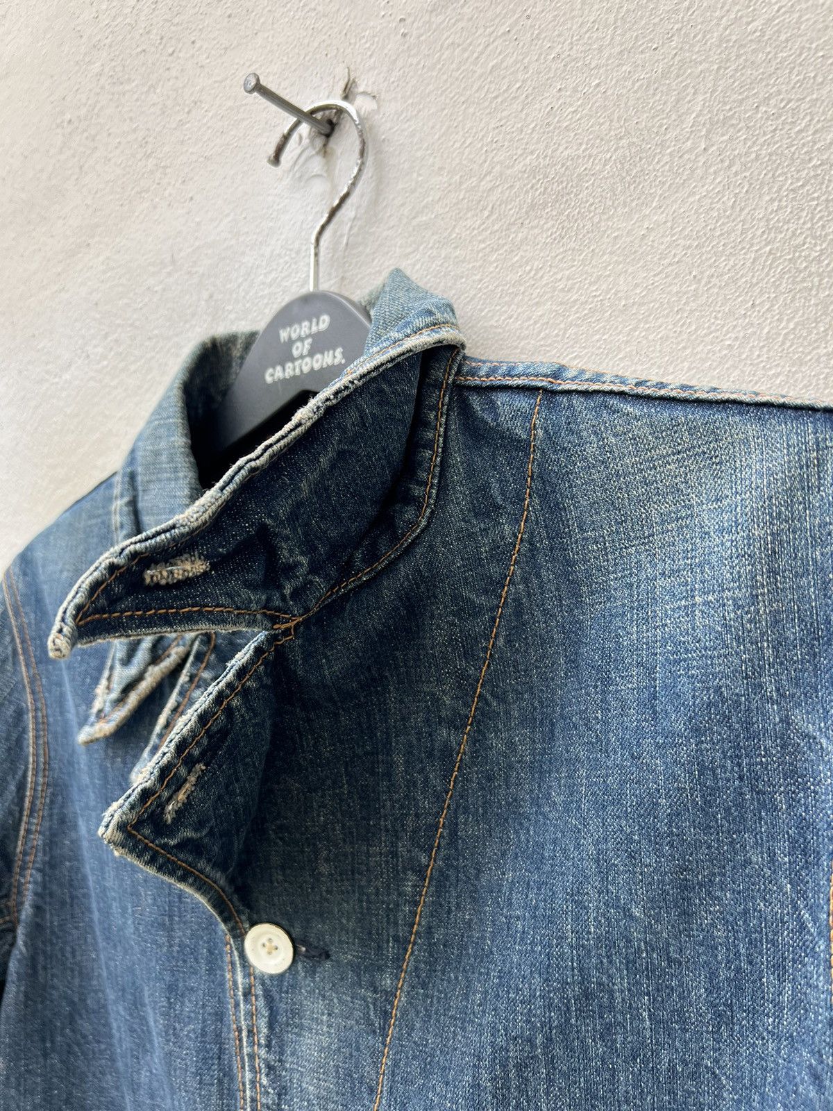 Levi's Vintage 2005 Levi’s Fade Blue Denim Work Jacket Size US M / EU 48-50 / 2 - 14 Thumbnail