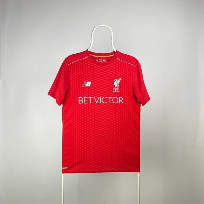 New Balance New balance jersey Liverpool soccer size Medium Size US M / EU 48-50 / 2 - 1 Thumbnail