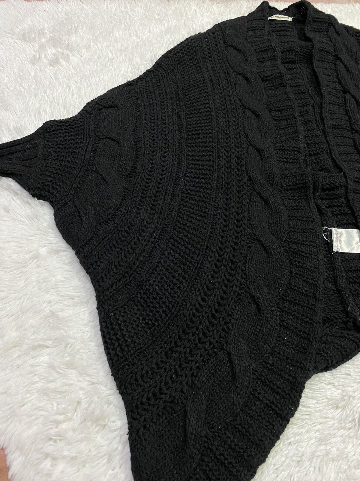 Japanese Brand Juriano Jurrie Wool Blend Cable Knit Bat Wing Wrap Cardigan Size US XL / EU 56 / 4 - 3 Thumbnail