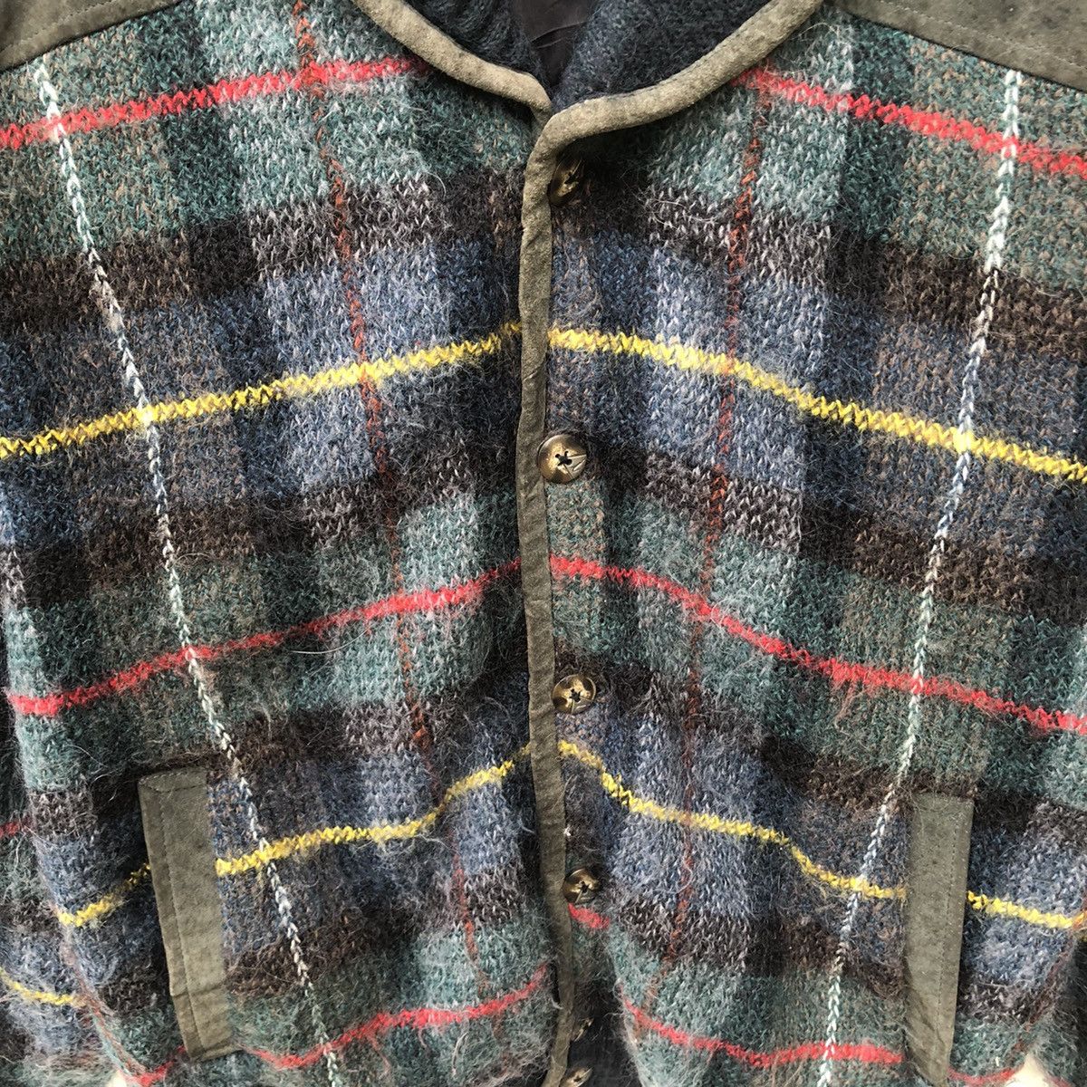 Japanese Brand VINTAGE BICOLMAN WOOL PRINTED PACTHWORK JACKET Size US M / EU 48-50 / 2 - 10 Thumbnail