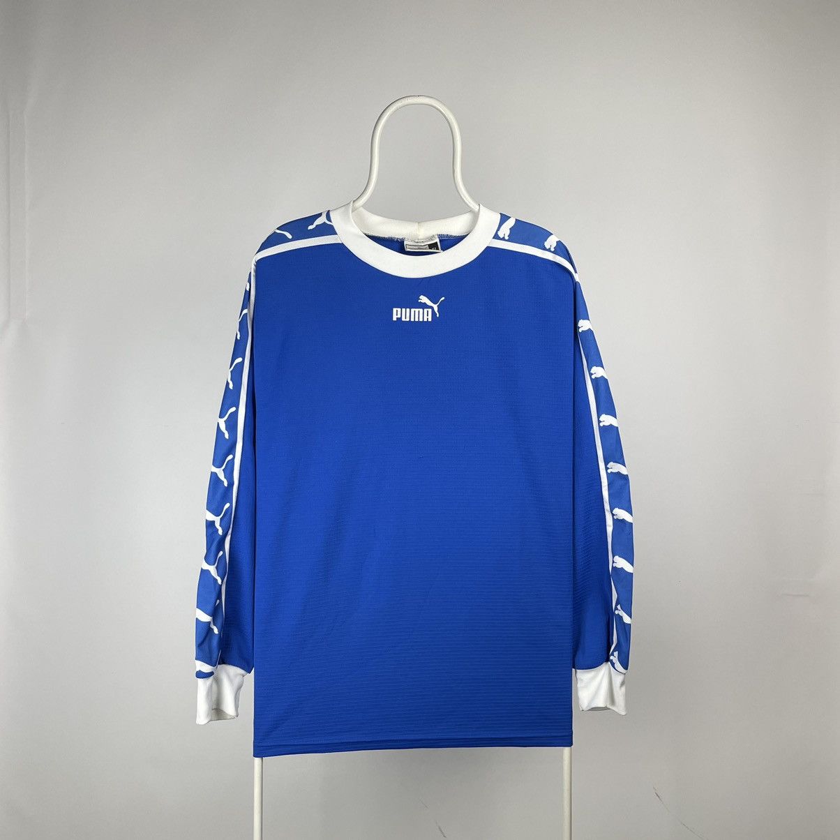Puma Puma jersey football vintage monogram sleeves size XLarge Size US XL / EU 56 / 4 - 1 Thumbnail