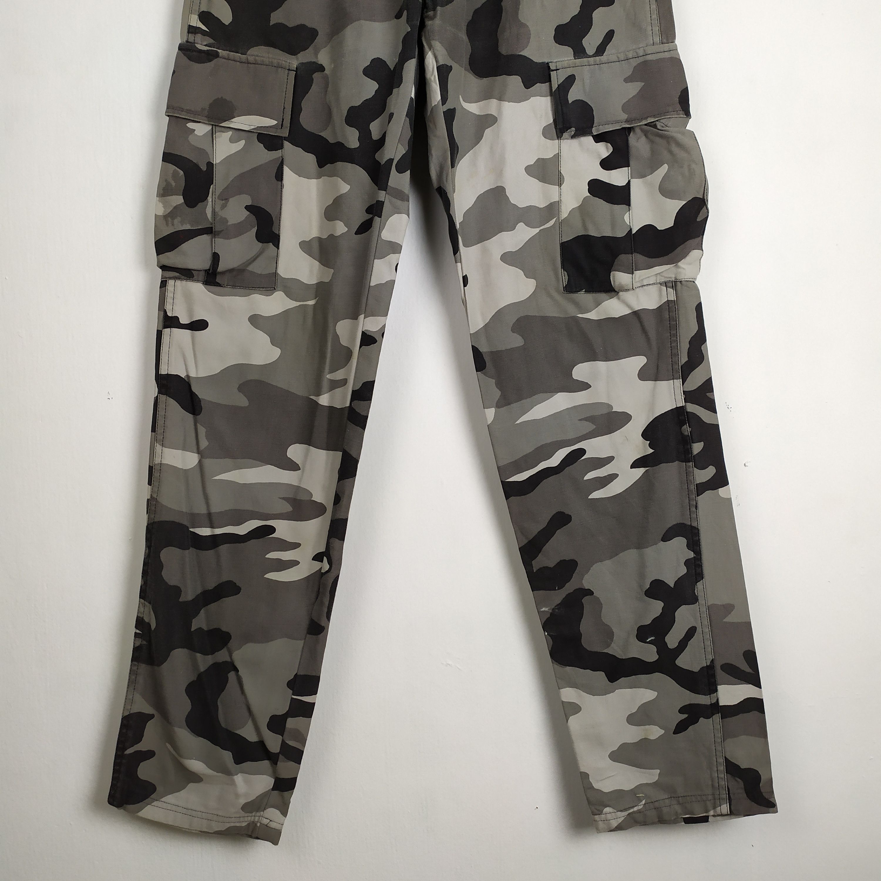 Vintage DOG HOUSE CAMO CARGO PANTS Size US 26 / EU 42 - 3 Thumbnail