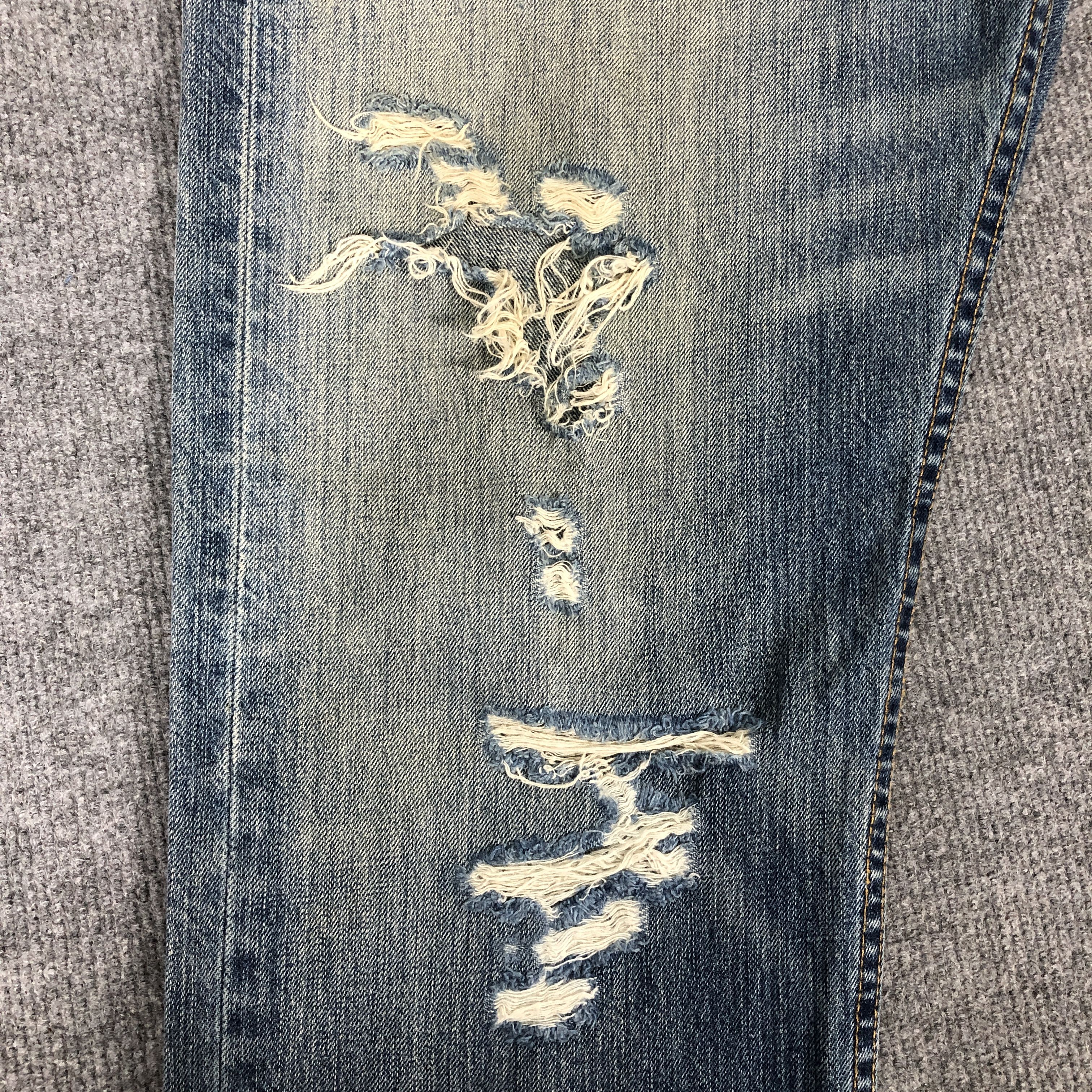 Levi's Vintage Y2k Levi's 522 Distress Faded Blue Denim Jean Size US 38 / EU 54 - 12 Thumbnail