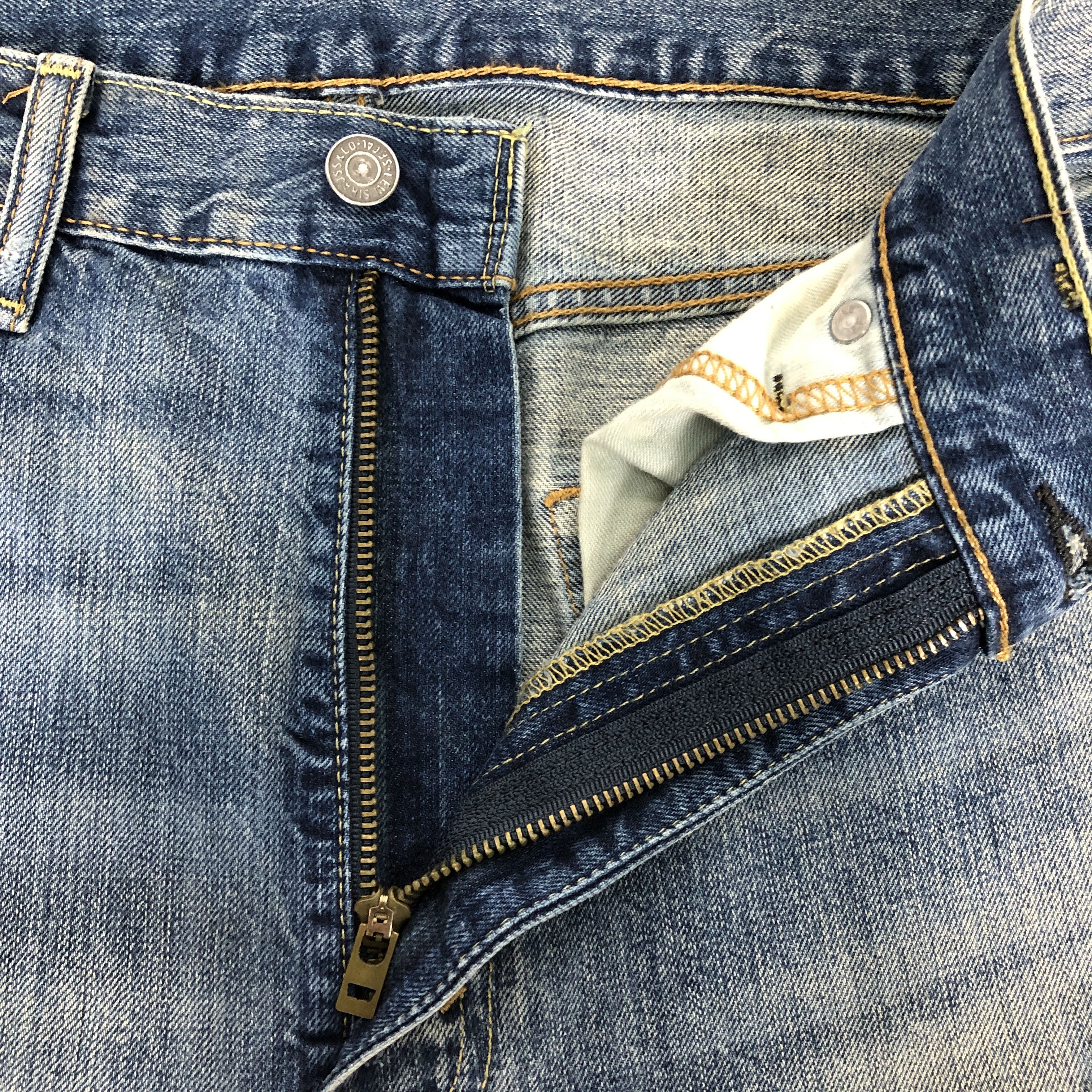 Levi's Vintage Y2k Levi's 522 Distress Faded Blue Denim Jean Size US 38 / EU 54 - 18 Thumbnail