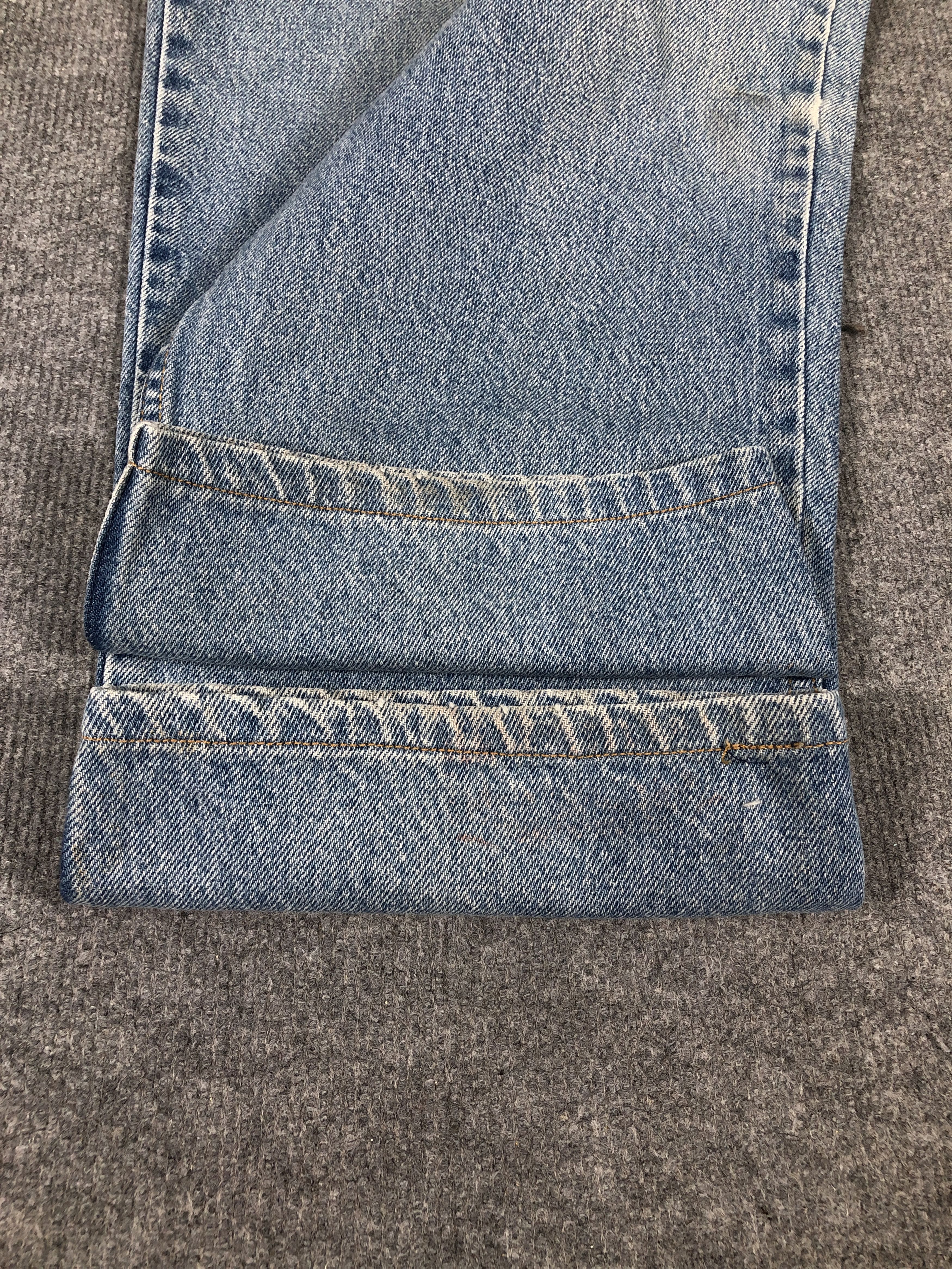Levi's Vintage Levi's 559 Relaxed Straight Leg Faded Blue Jean Size US 38 / EU 54 - 13 Thumbnail