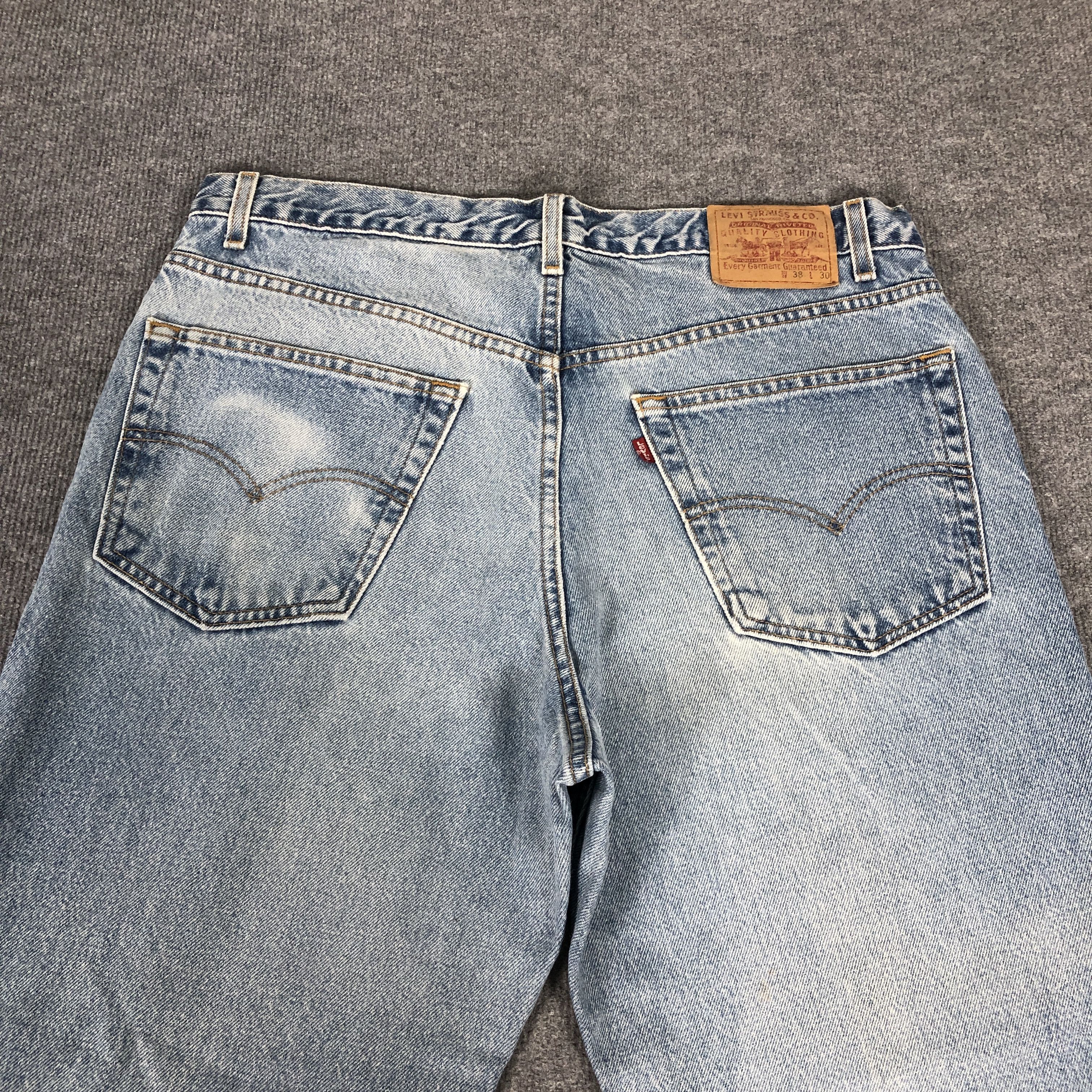 Levi's Vintage Levi's 559 Relaxed Straight Leg Faded Blue Jean Size US 38 / EU 54 - 4 Thumbnail