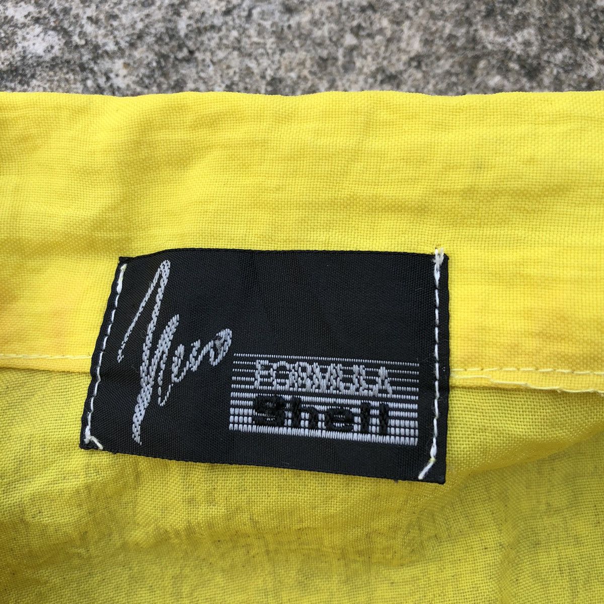 Japanese Brand × Sports Specialties 🔥Rare🔥Vintage New Shell Formula Big Logo Racing Nylon Jacket Size US L / EU 52-54 / 3 - 17 Thumbnail