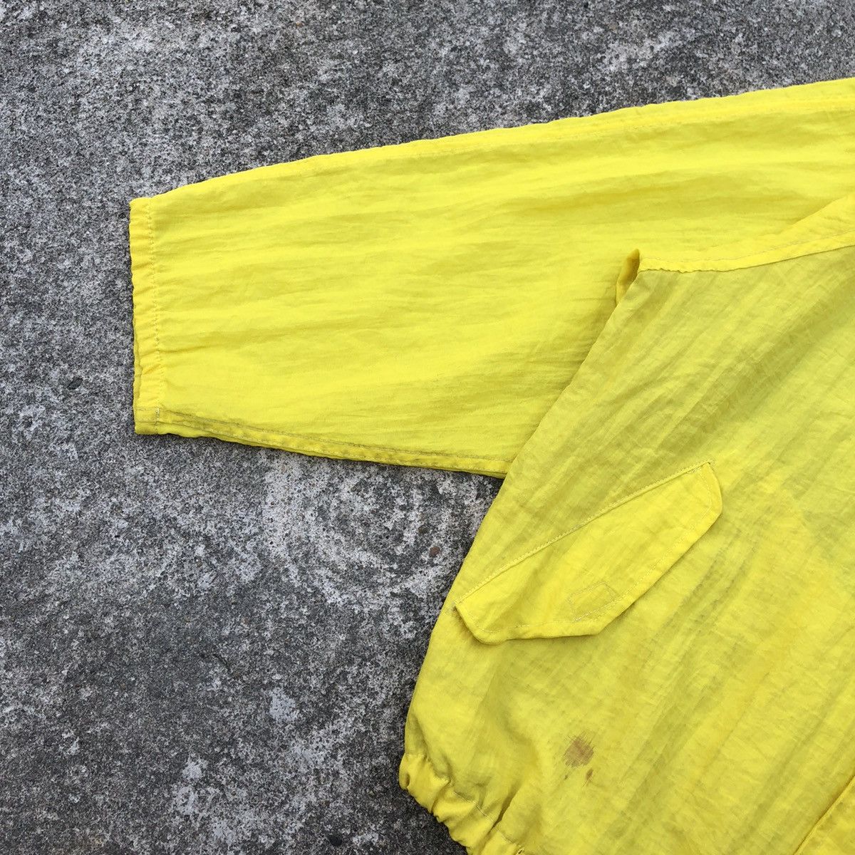 Japanese Brand × Sports Specialties 🔥Rare🔥Vintage New Shell Formula Big Logo Racing Nylon Jacket Size US L / EU 52-54 / 3 - 10 Thumbnail