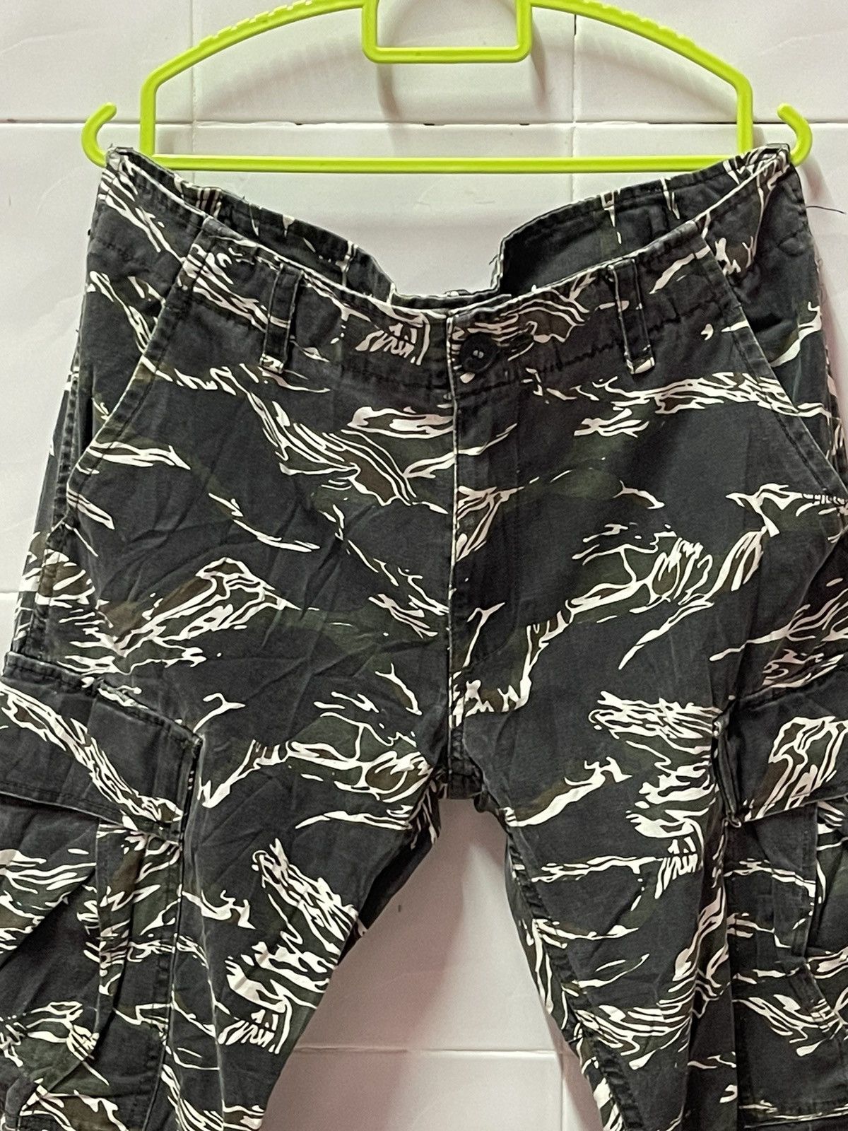 Stussy × Vintage Stussy Tiger Stripe Cargo Pants🔥🔥🔥🔥 Size US 32 / EU 48 - 3 Thumbnail