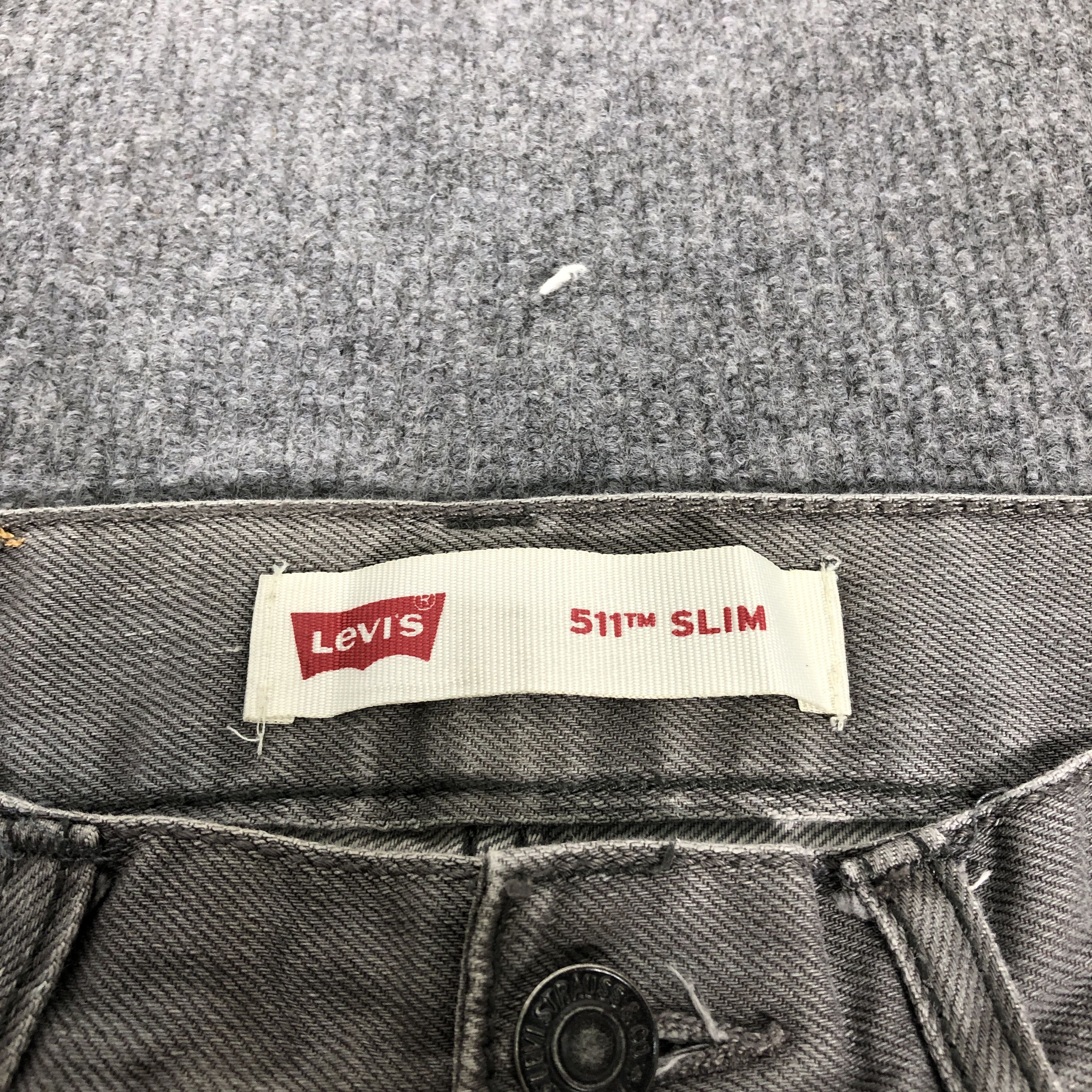Levi's Vintage Y2K Levi's 511 14Reg Slim Fit Faded Jean Size US 27 - 15 Thumbnail