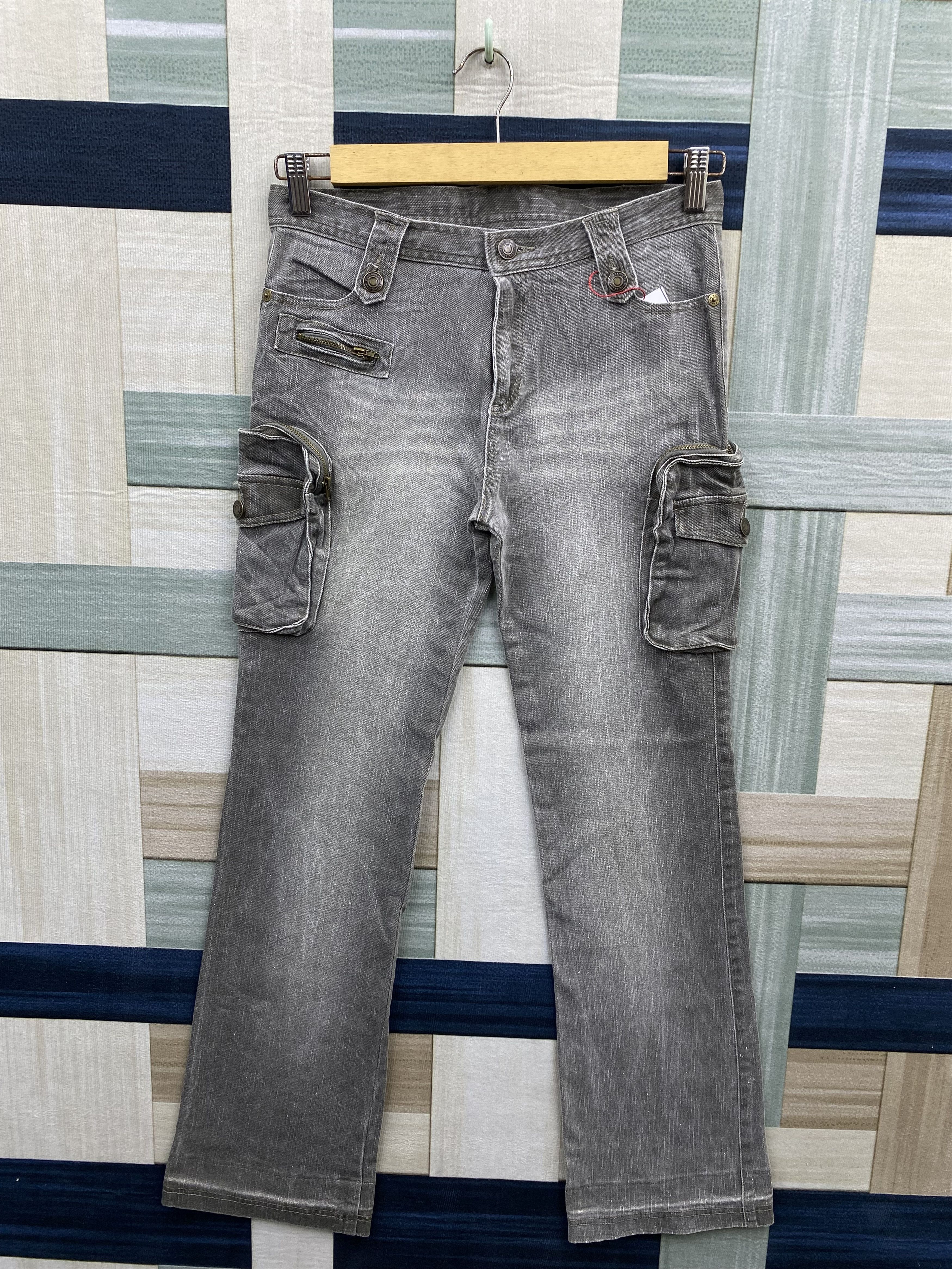 Japanese Brand Vintage Japanese Brand Multi Pocket Jean Size US 30 / EU 46 - 1 Thumbnail