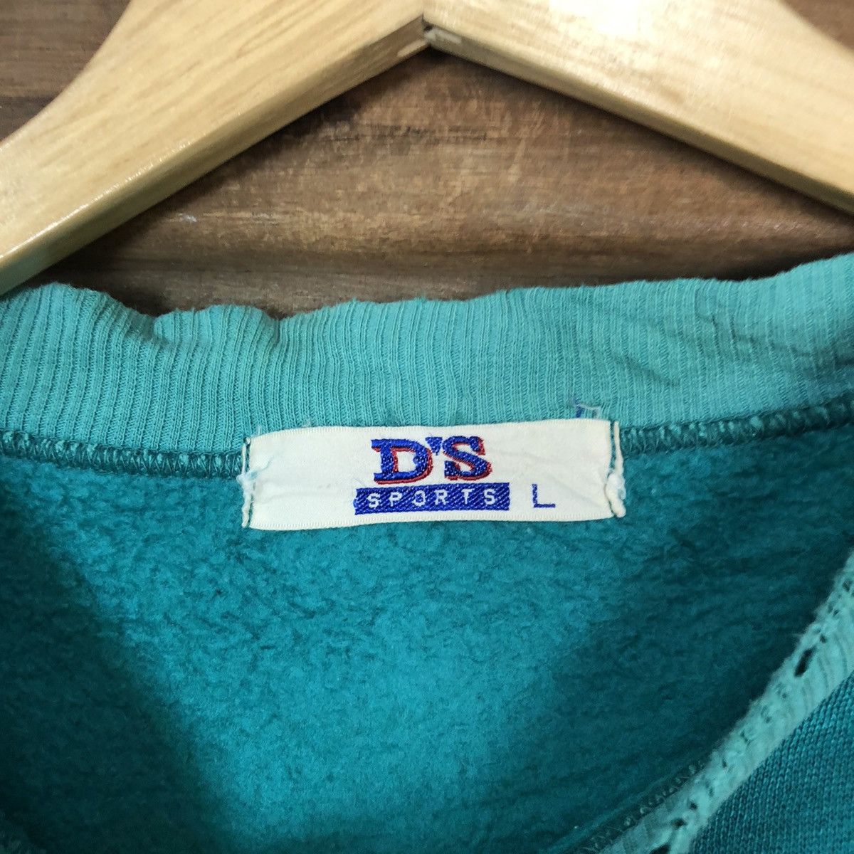 Japanese Brand × Vintage Ds Staff Green Vintage Sweatshirt #5641 Size US L / EU 52-54 / 3 - 6 Thumbnail
