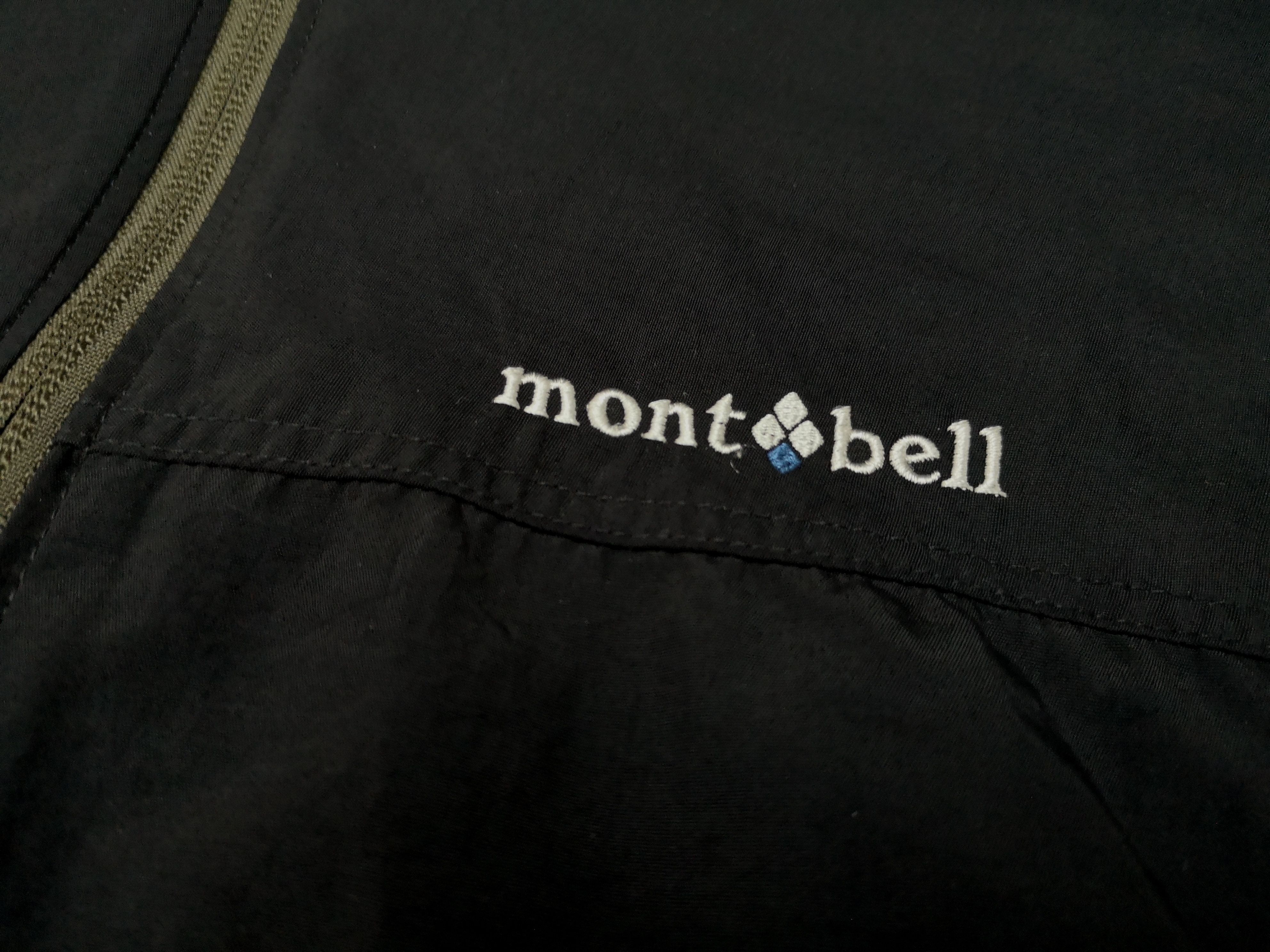 MONT-BELL OUTDOOR JACKET /WINDBREAKER