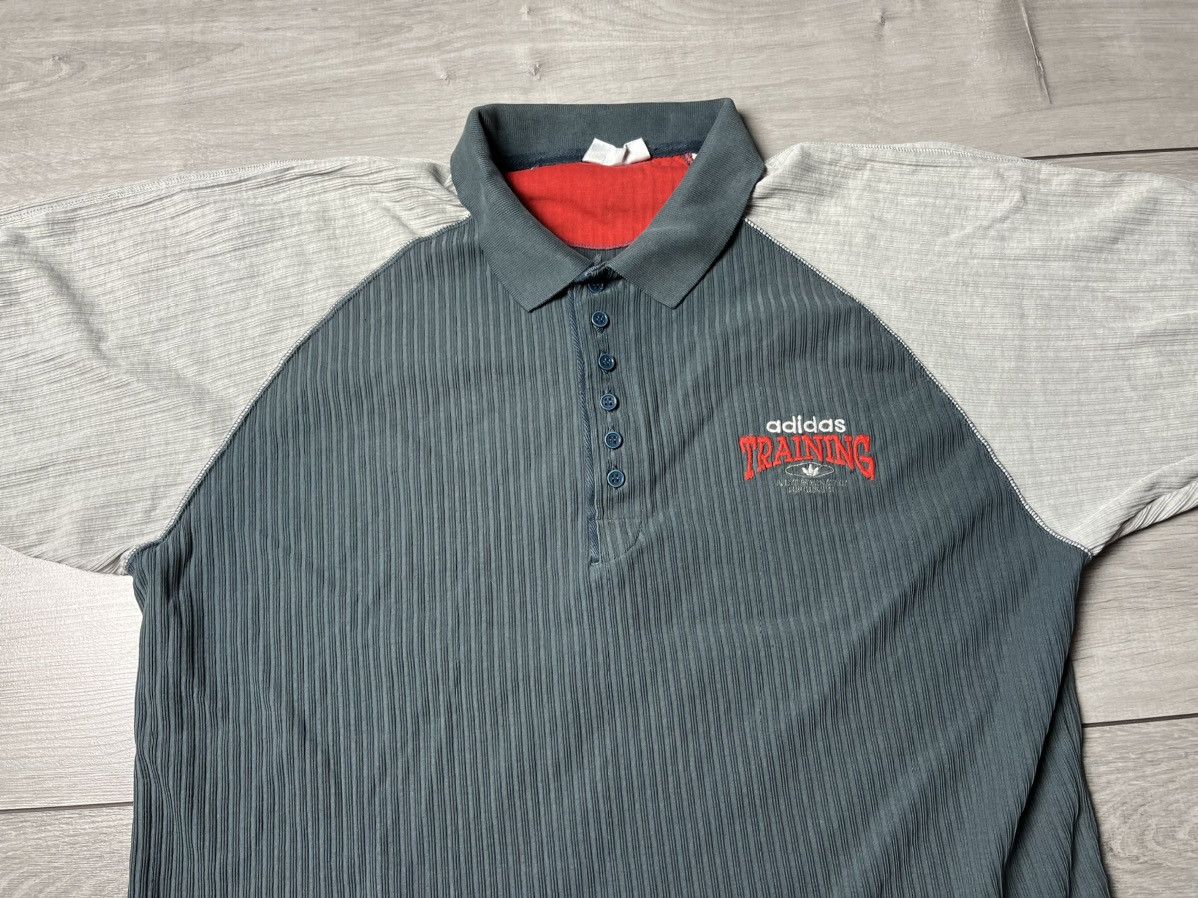 Adidas Adidas polos vintage training size Medium Size US M / EU 48-50 / 2 - 4 Thumbnail