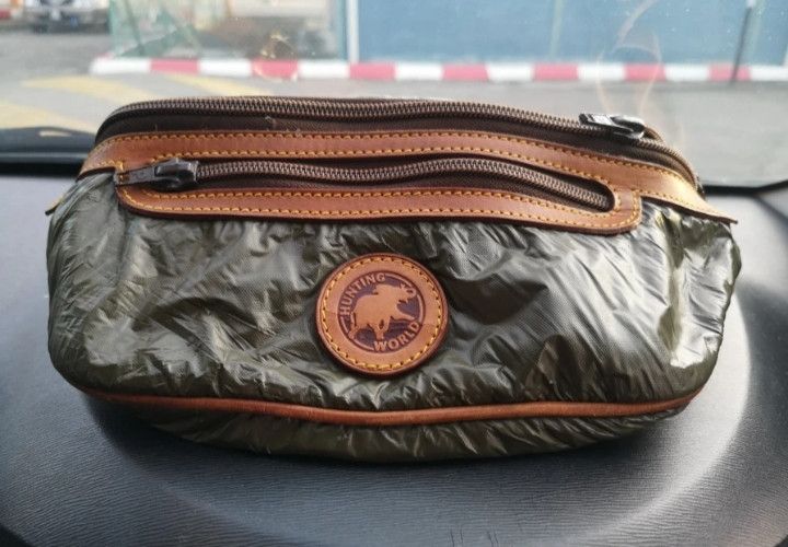 Vintage HUNTING WORLD VINTAGE WAISTBAG/BELTBAG/FANNY PAC Size ONE SIZE - 16 Thumbnail