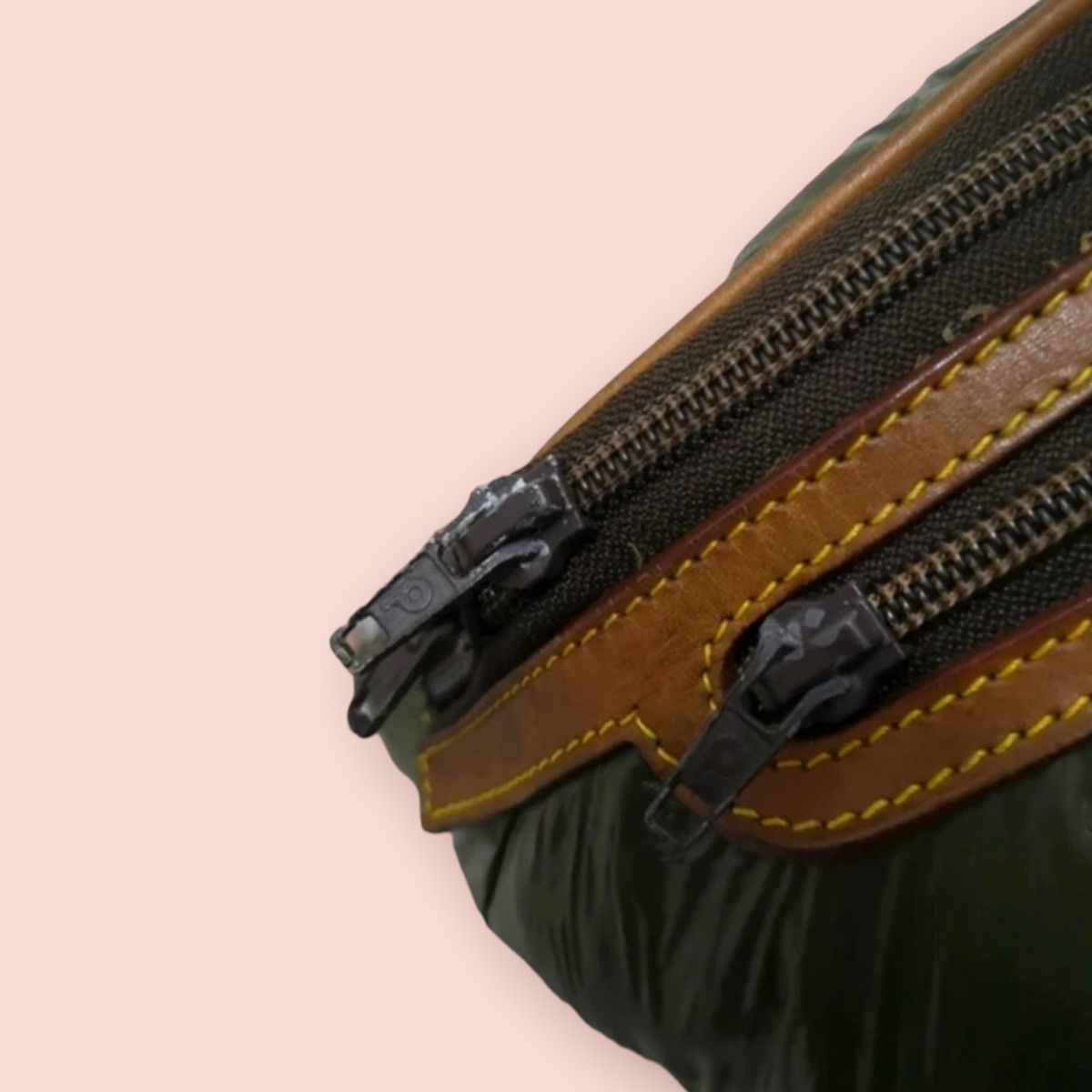 Vintage HUNTING WORLD VINTAGE WAISTBAG/BELTBAG/FANNY PAC Size ONE SIZE - 19 Thumbnail