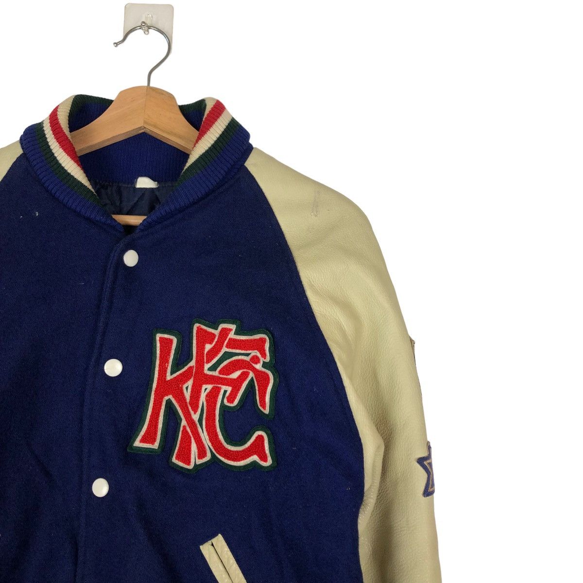Japanese Brand VINTAGE 1991 SOCCER CLUB KITASATO VARSITY JACKET LEATHER Size US M / EU 48-50 / 2 - 5 Thumbnail