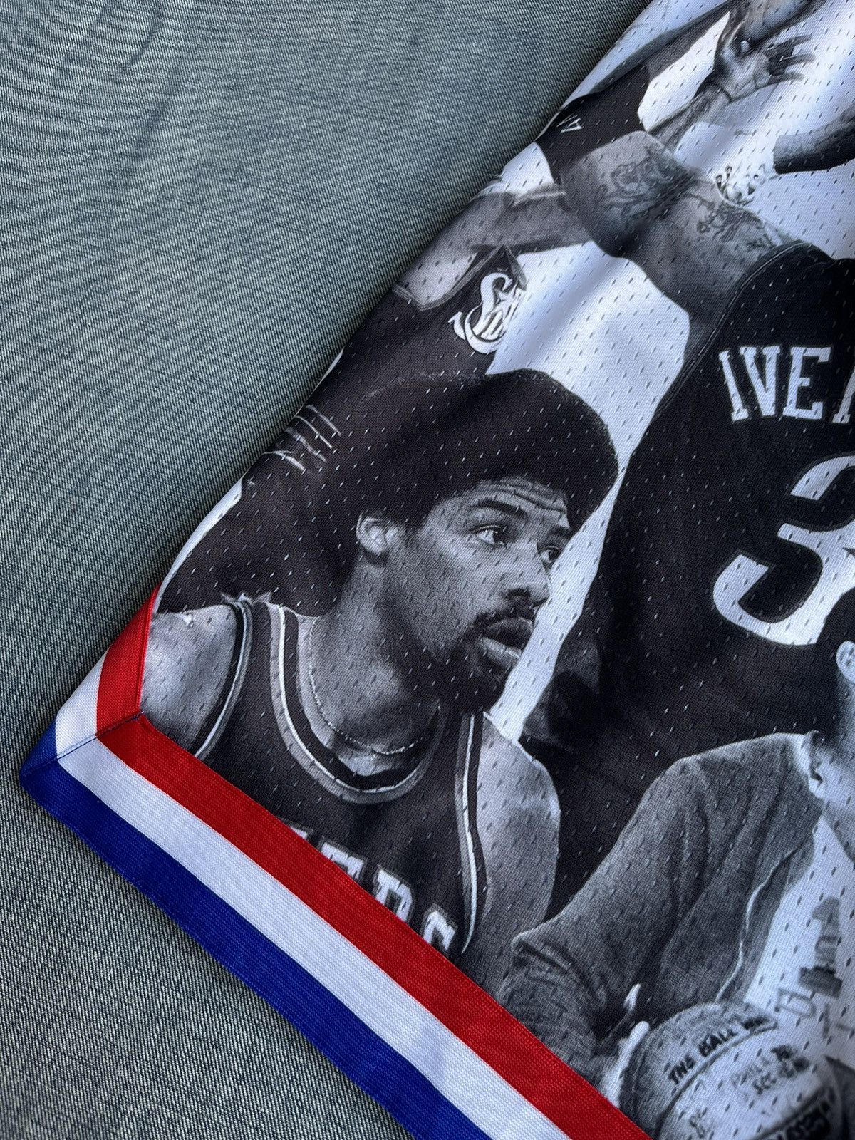 Mitchell & Ness Lapstone Mitchell Ness Icon Collage 76ers Shorts XL Limited Size US 34 / EU 50 - 10 Thumbnail