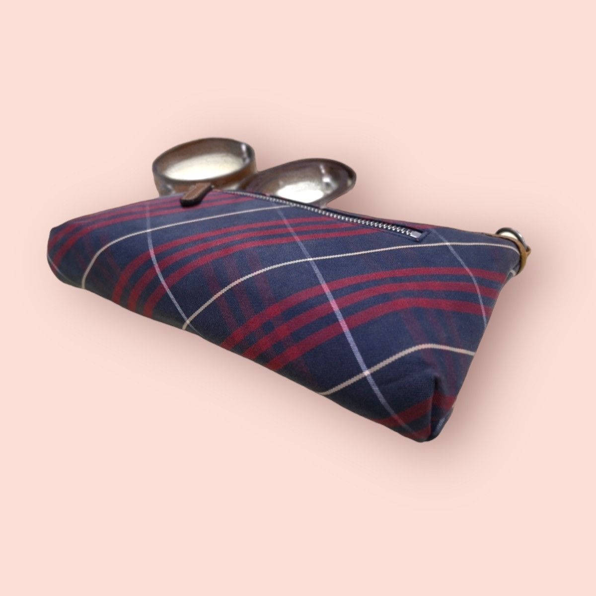 Burberry × Edition Japan × Vintage BURBERRY 2 WAY PURSE SLING /WRISTLET Size ONE SIZE - 8 Thumbnail